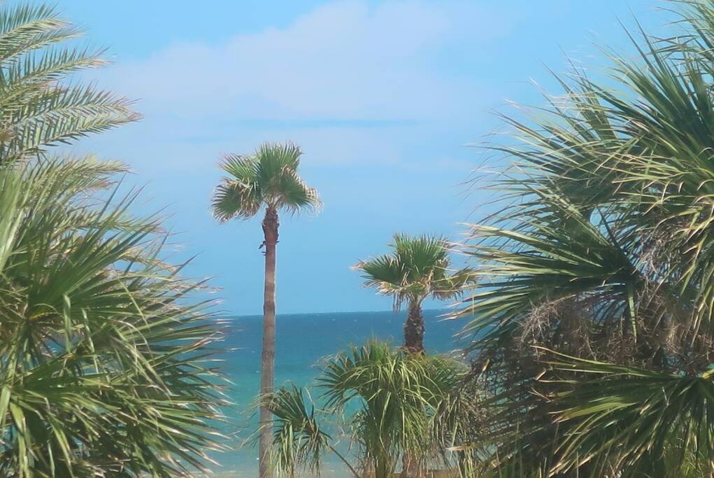 Beach Paradise - 2BD Luxury Kings at Jax Beach - Property Image 4