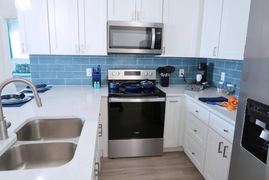 Beach Paradise - 2BD Luxury Kings at Jax Beach - Property Image 34