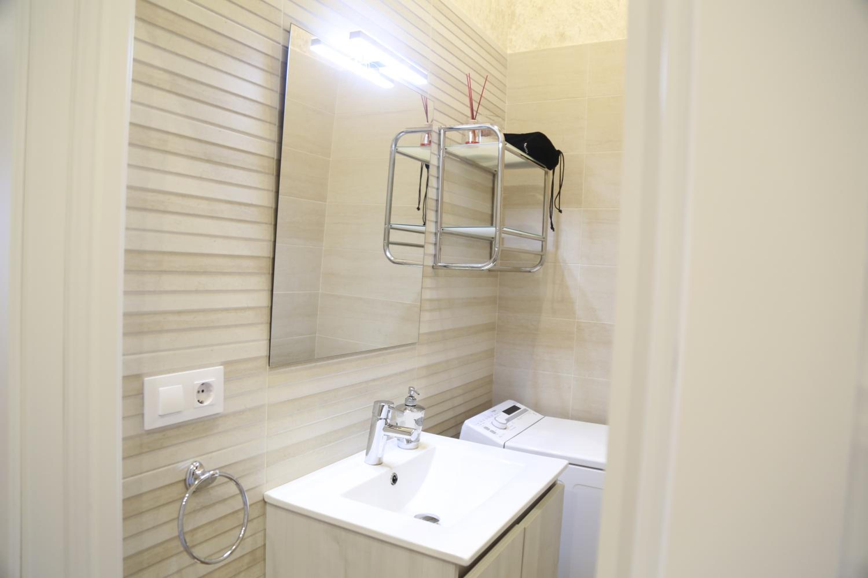 Apartamentos La Arena