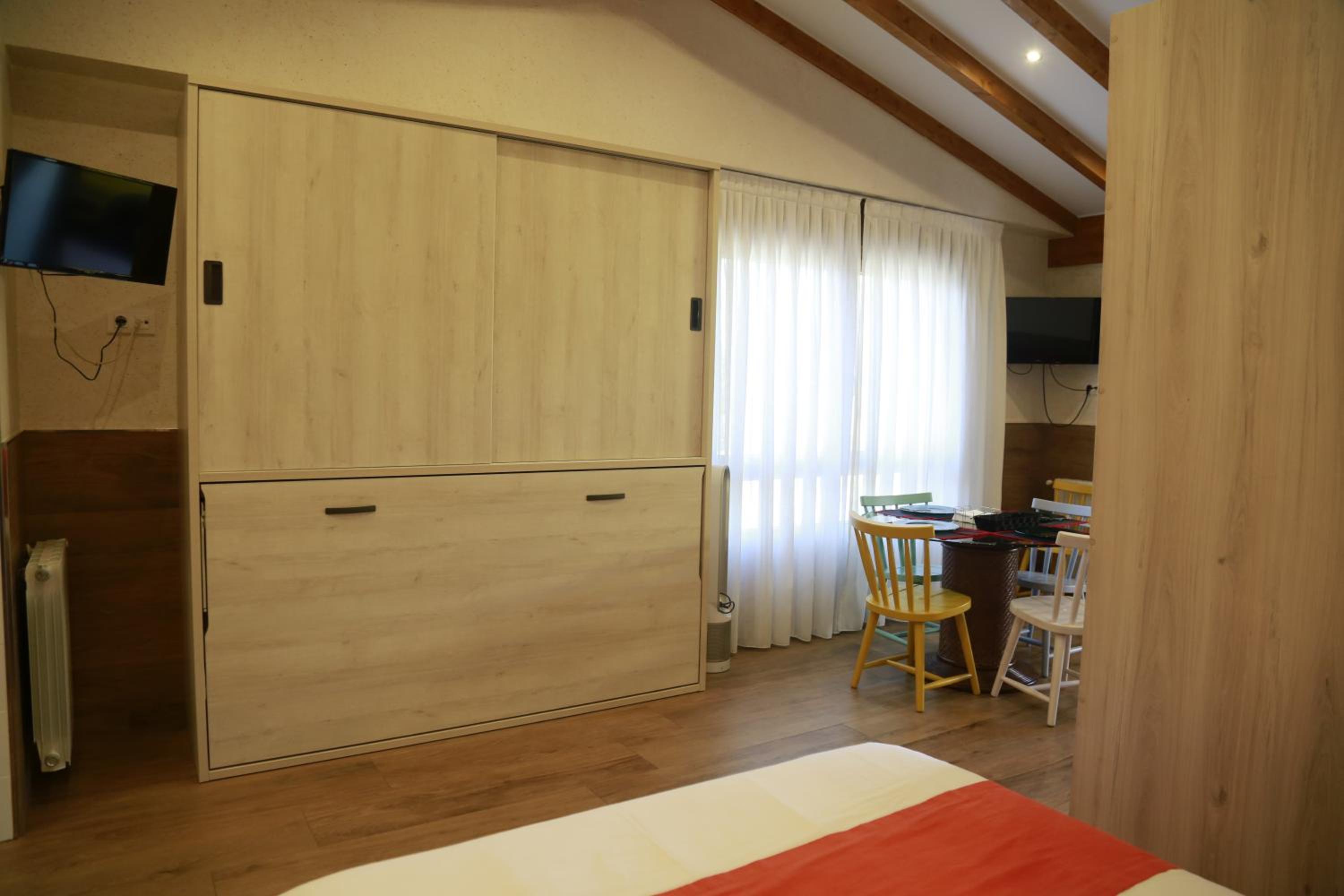 Apartamentos La Arena