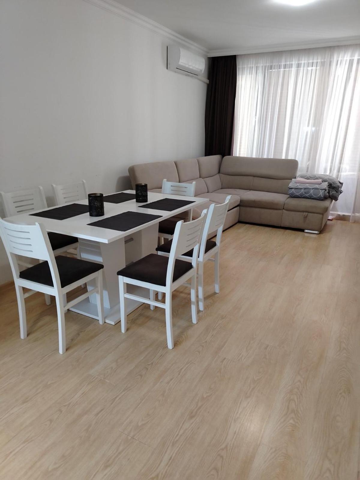 Apartments Sarafovo