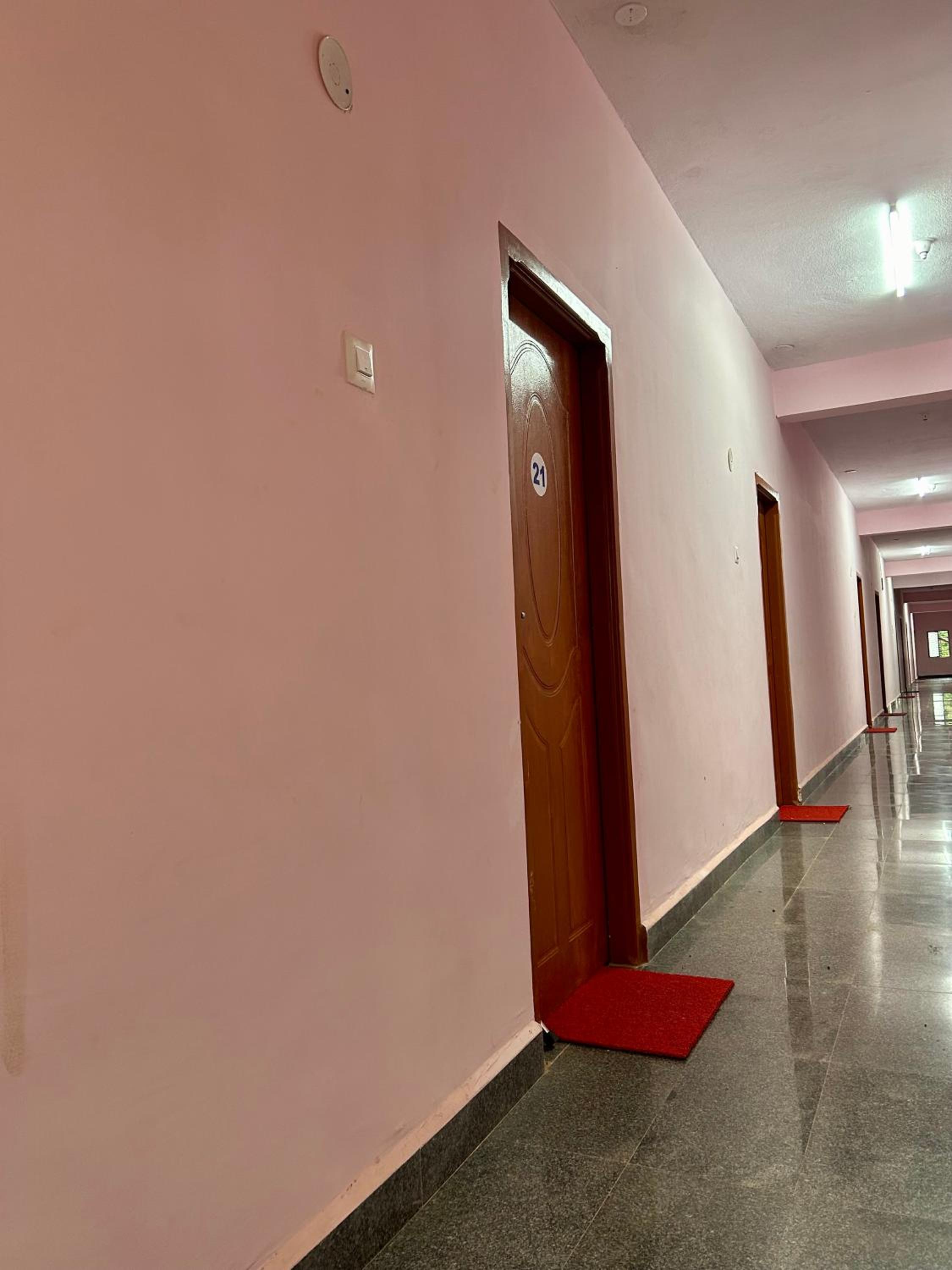 Veerashaiva Yatri Nivasa