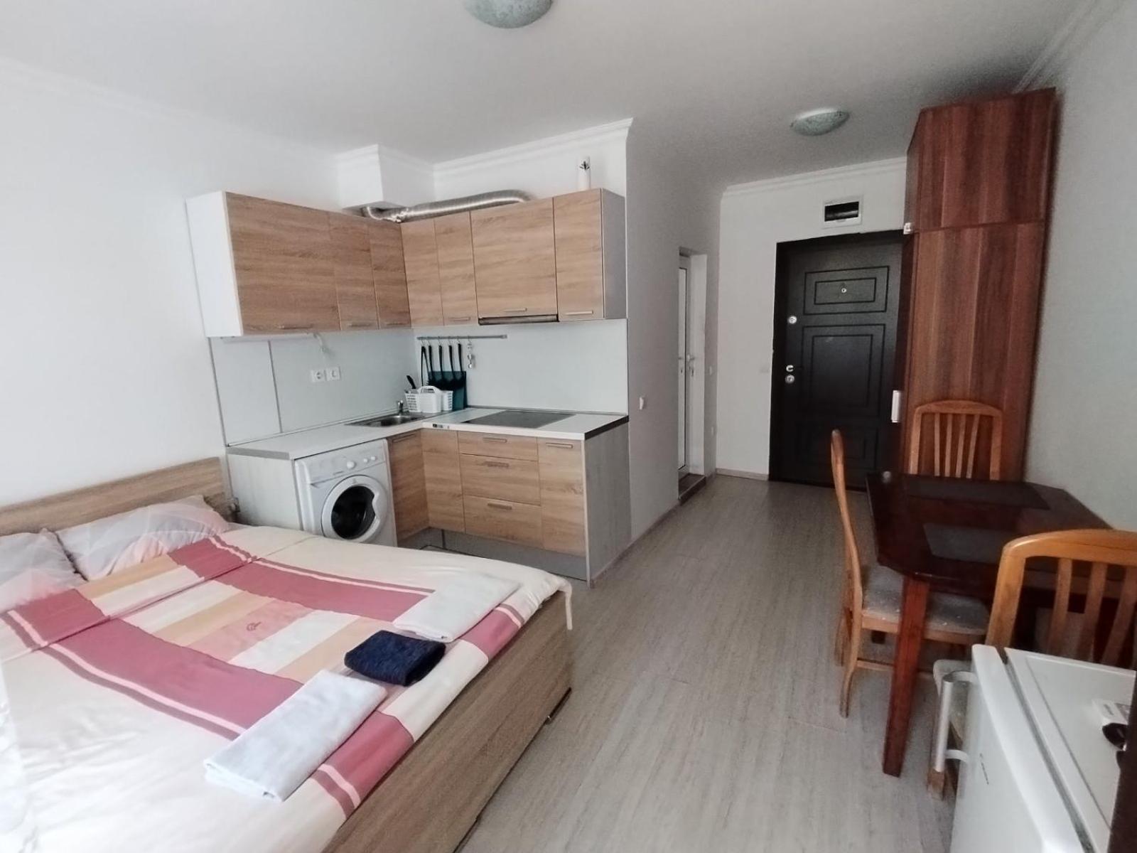 Apartments Sarafovo
