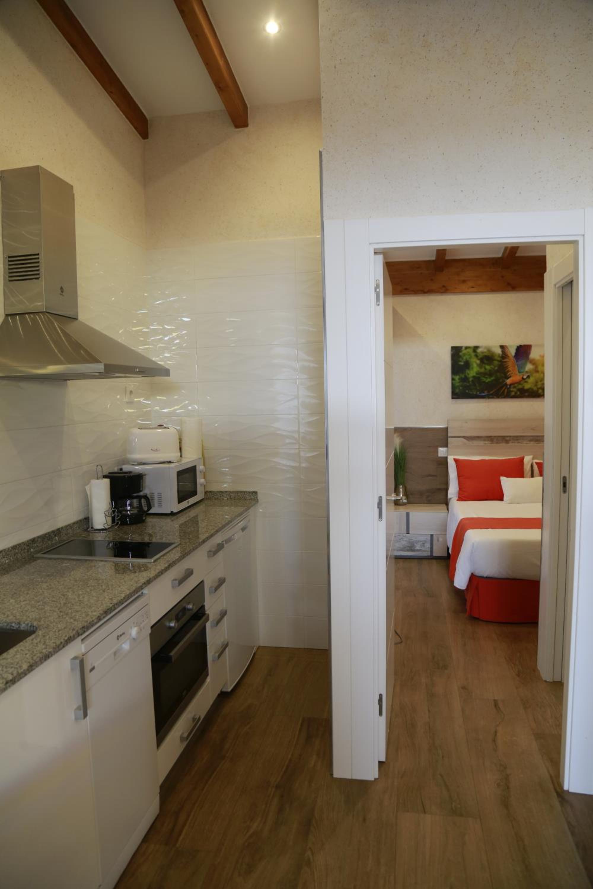 Apartamentos La Arena