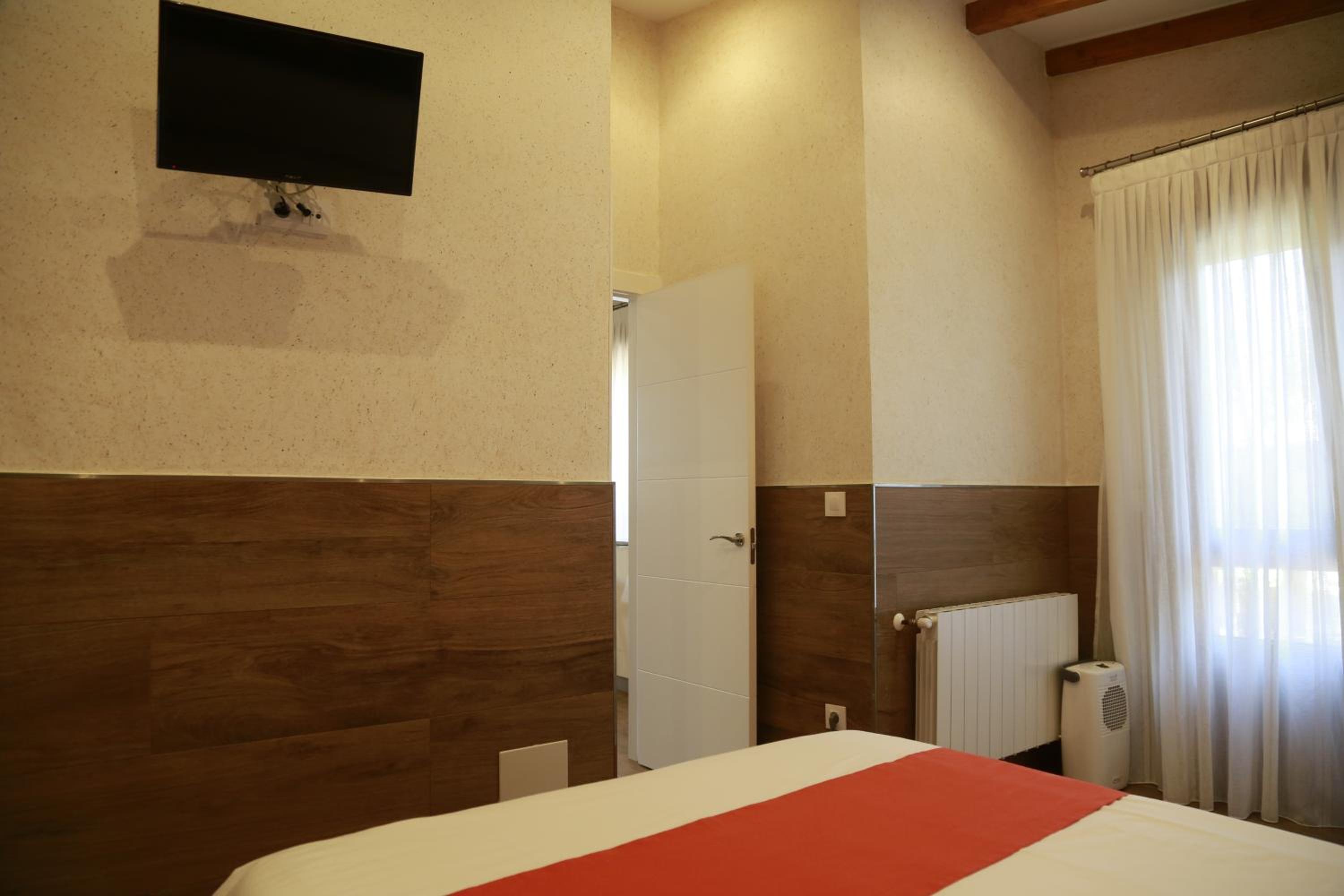 Apartamentos La Arena