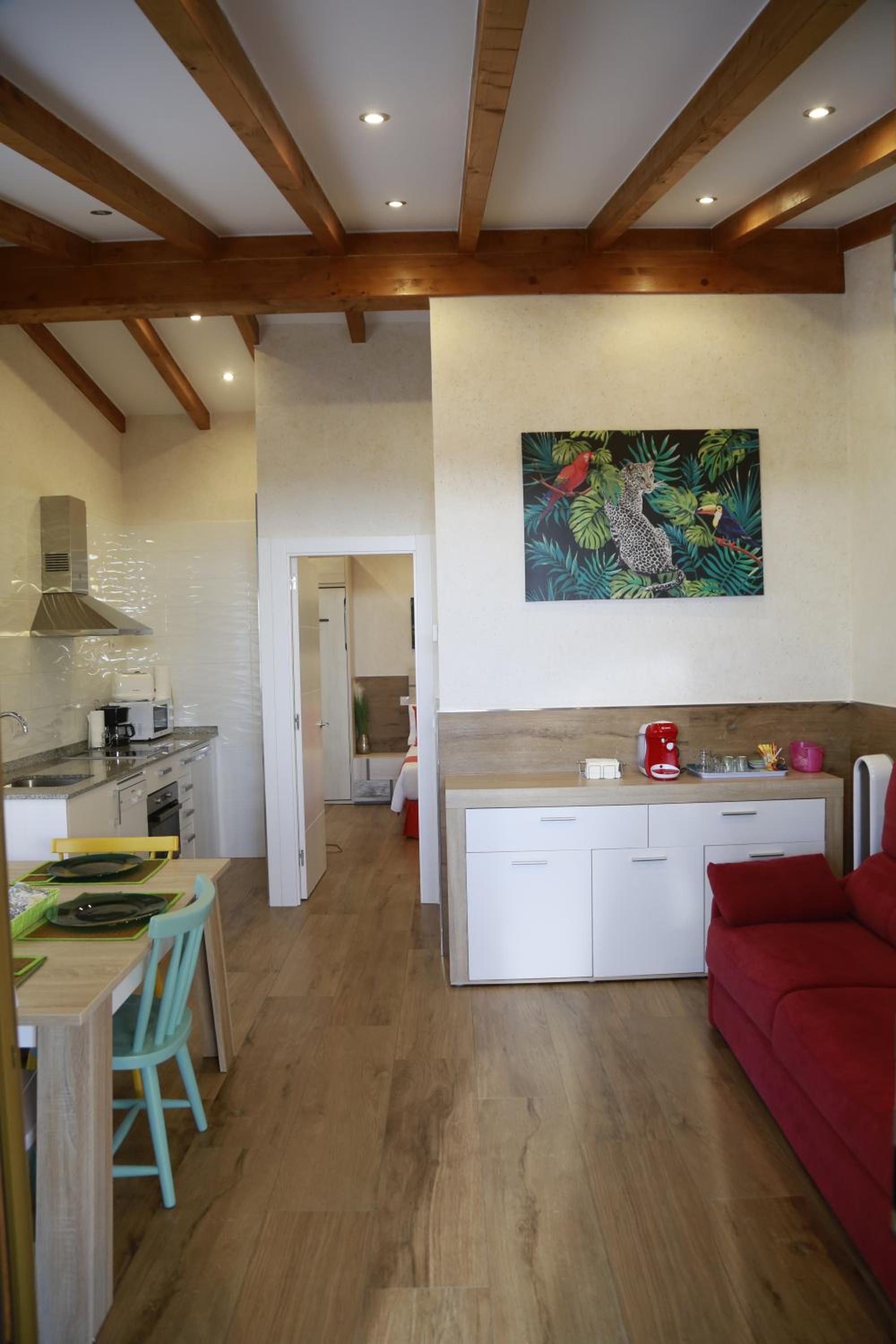 Apartamentos La Arena