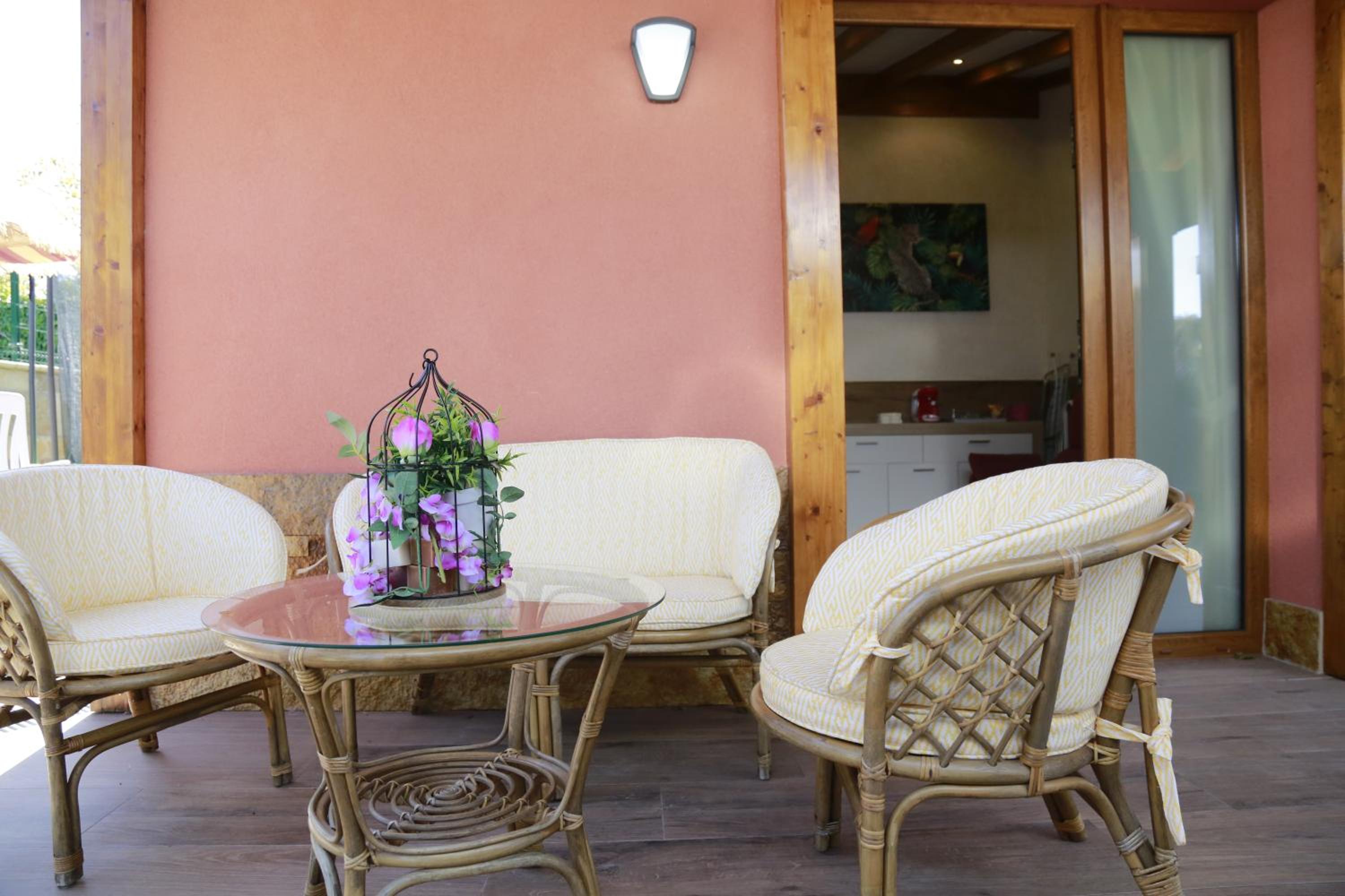 Apartamentos La Arena