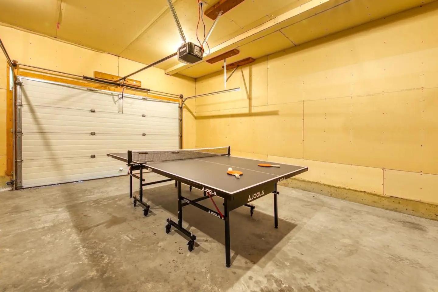 Radium 5BR Home Ping Pong, Foosball, & Gazebo
