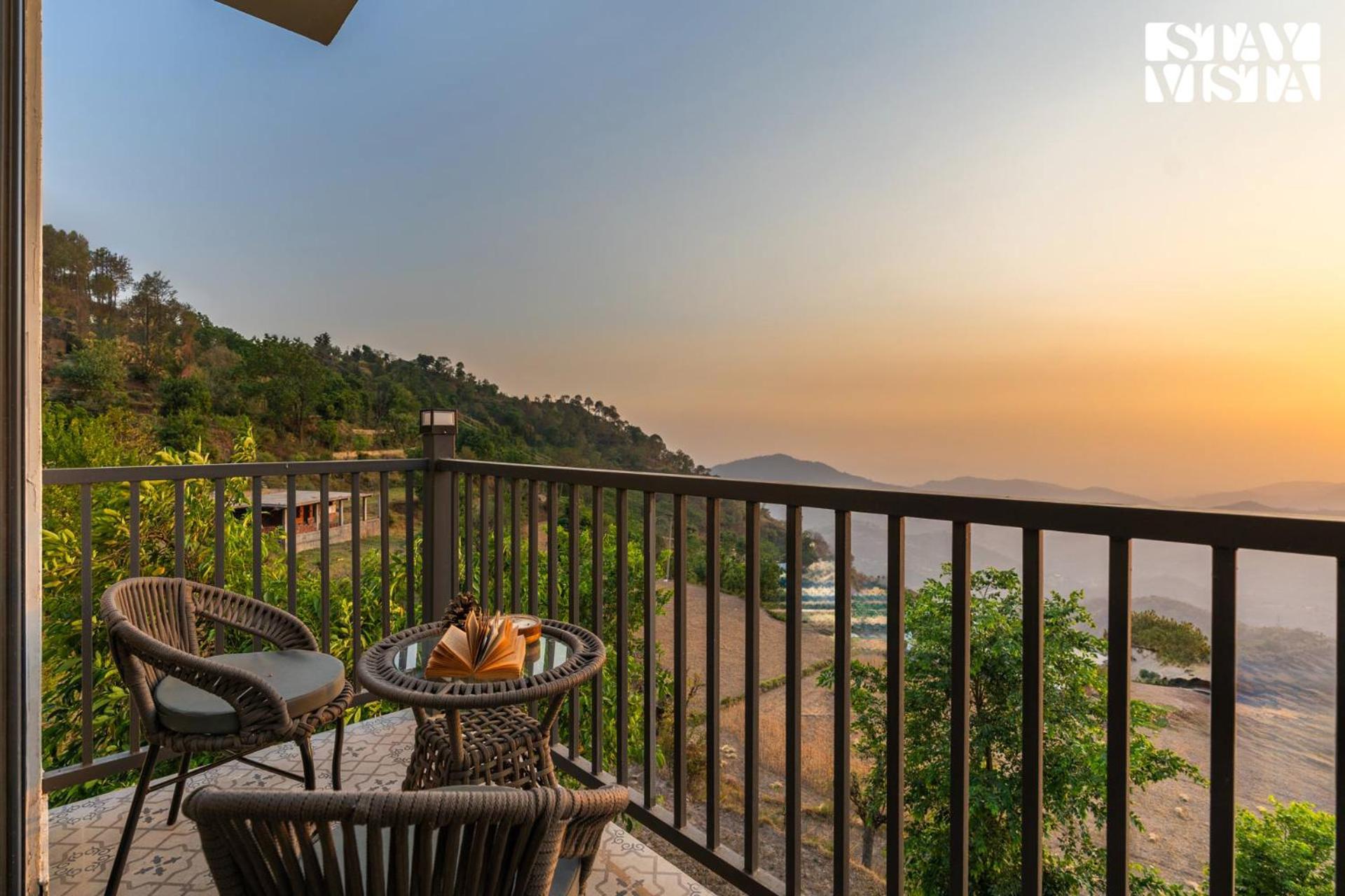 StayVista at Savara with Heated Infinity Pool and Jacuzzi