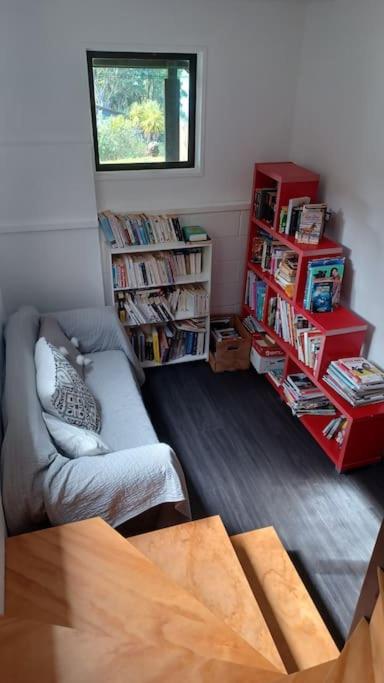 Photo 10