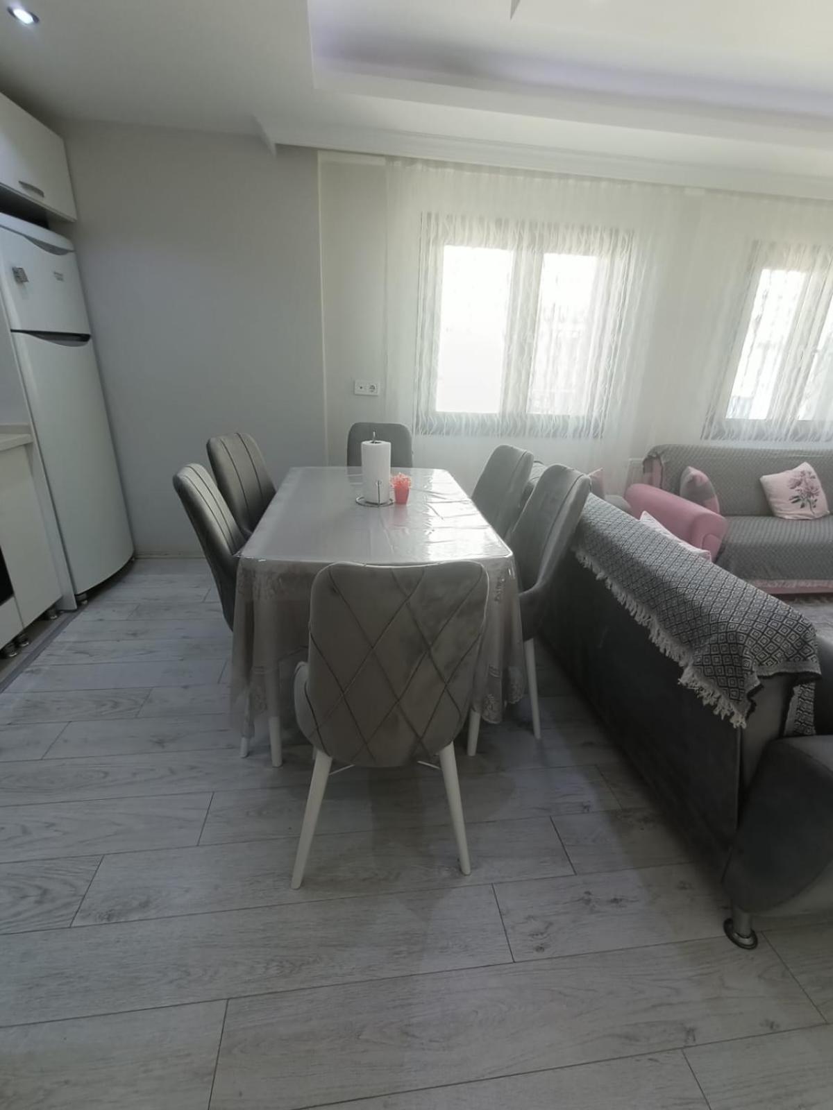 Gökçenefe apart