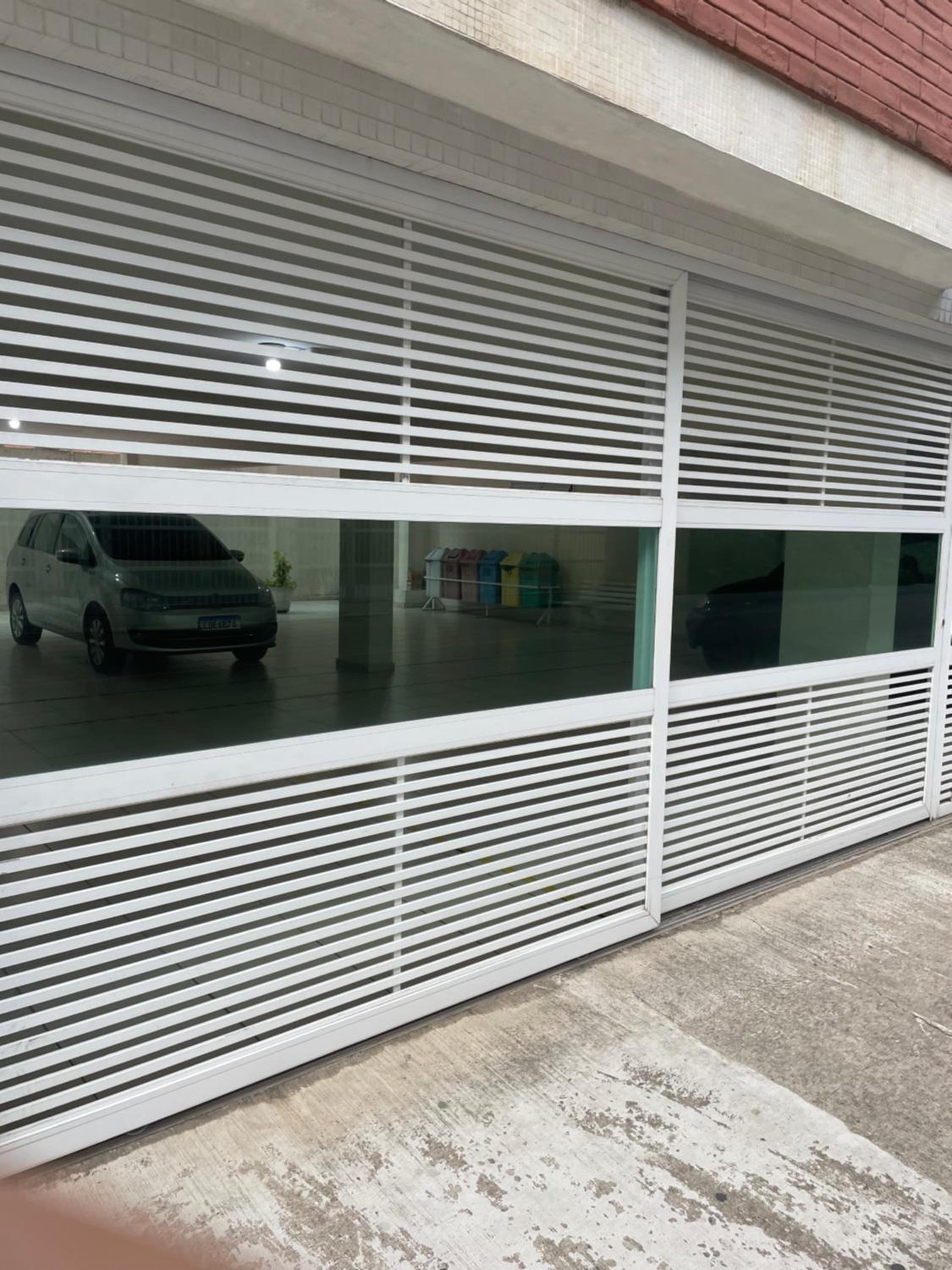 Condomínio edifício Prota no Guarujá - 80 M da praia