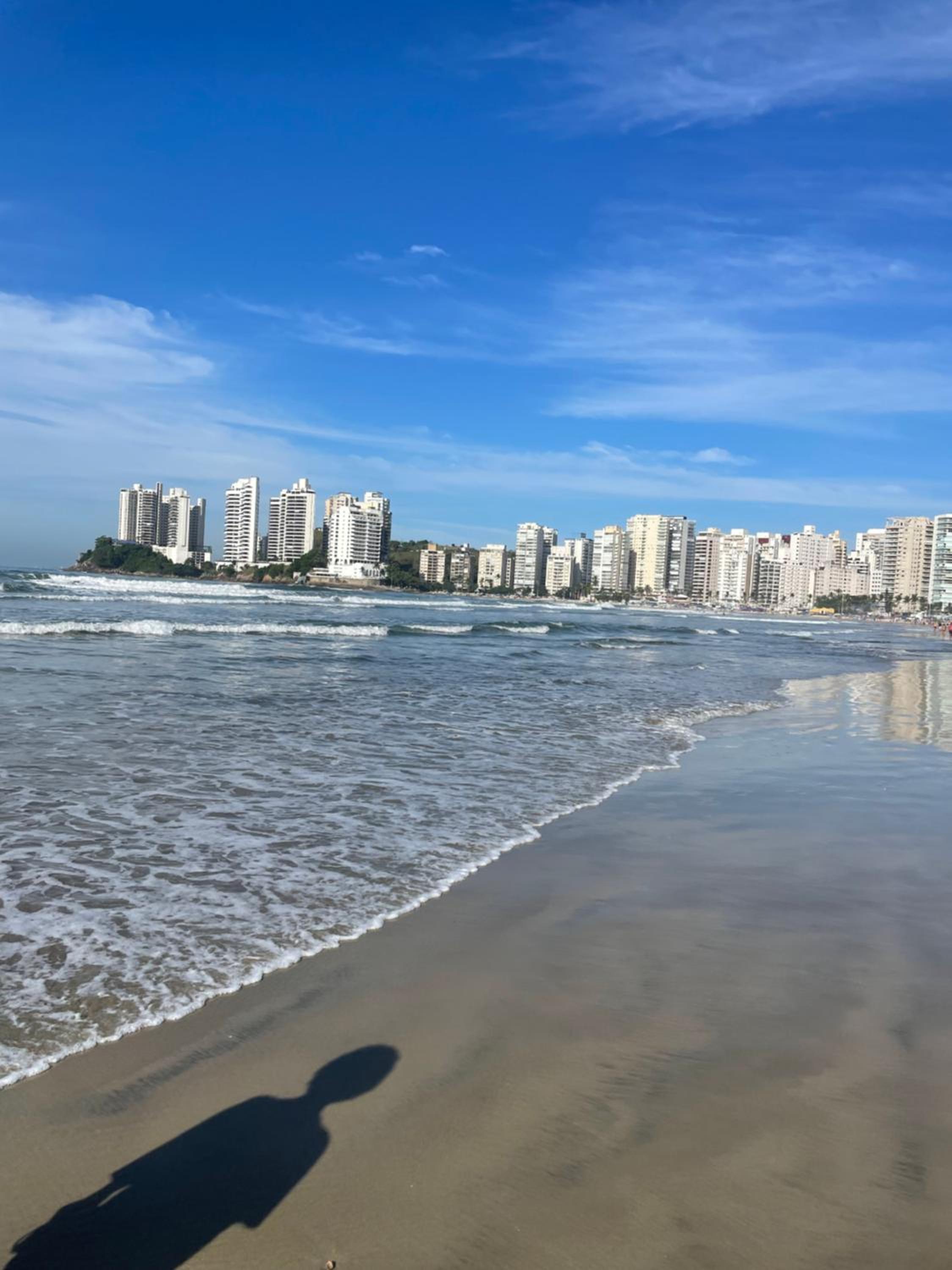 Condomínio edifício Prota no Guarujá - 80 M da praia