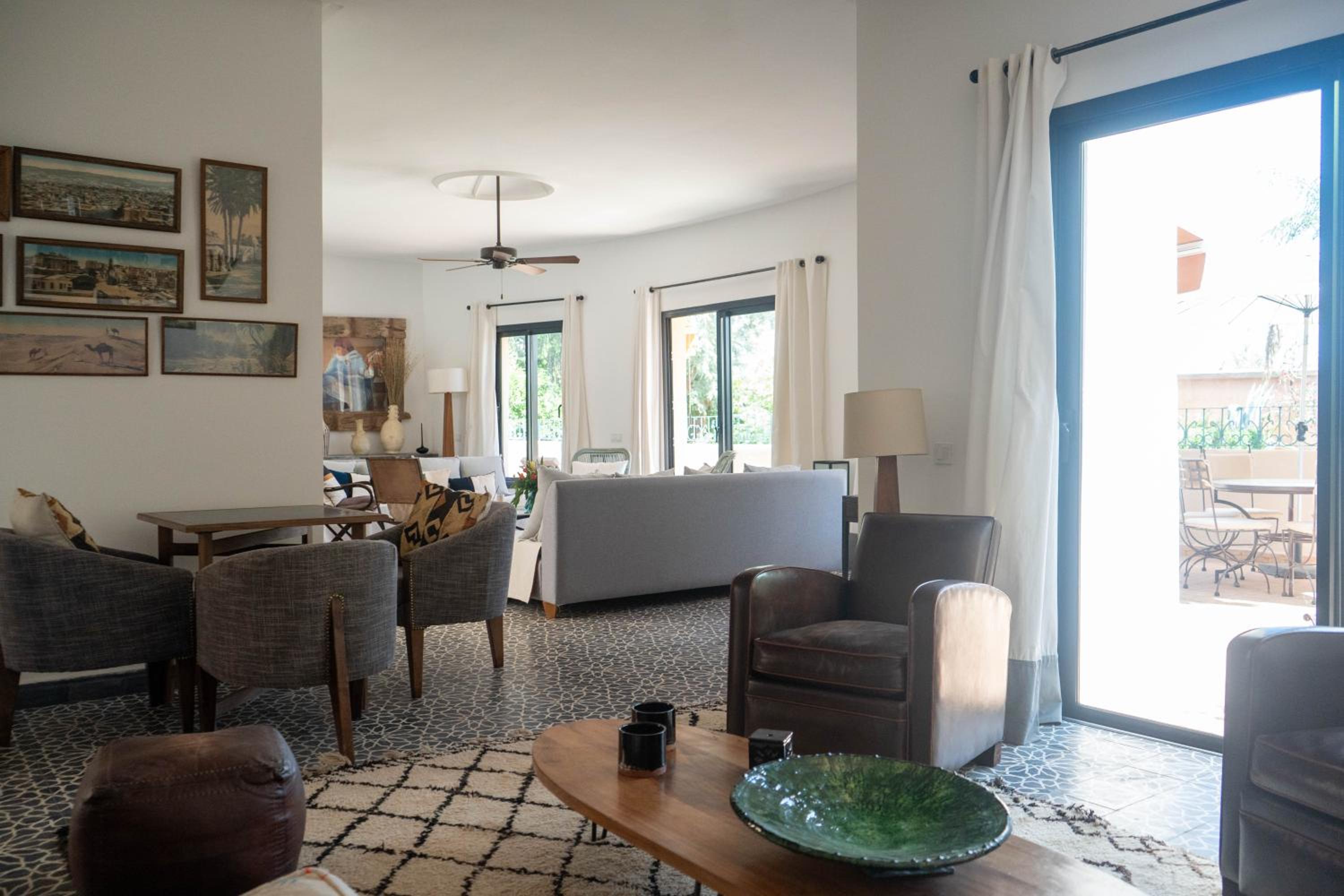 lounge