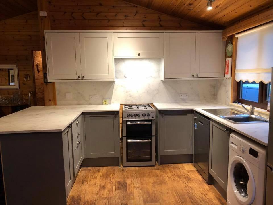 Cozy Loch Lomond Lodge 27, Rowardennan view 2
