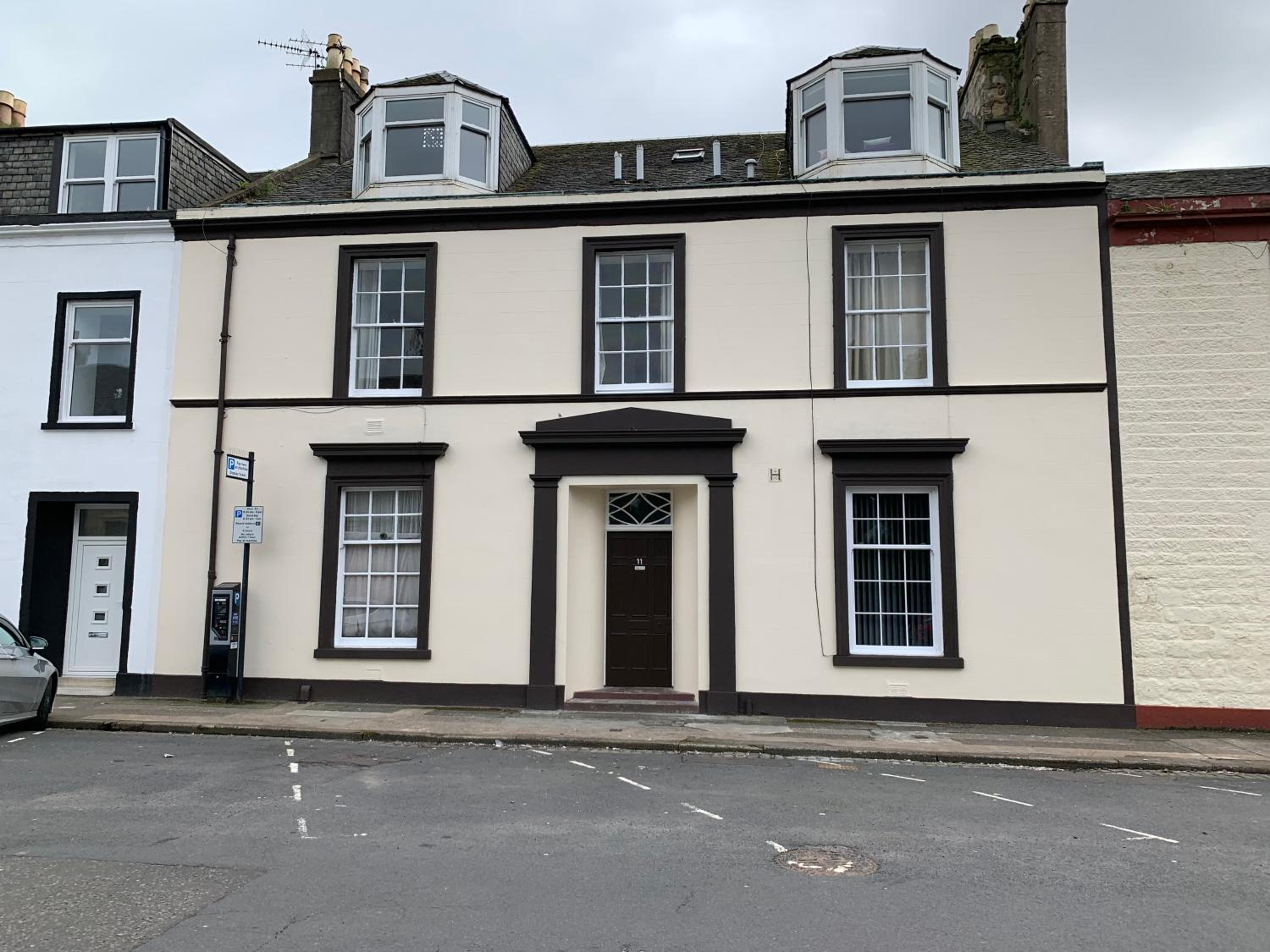 Ayr Vacations - Charlotte Street 2 Bedroom Apartment - Property Image 4
