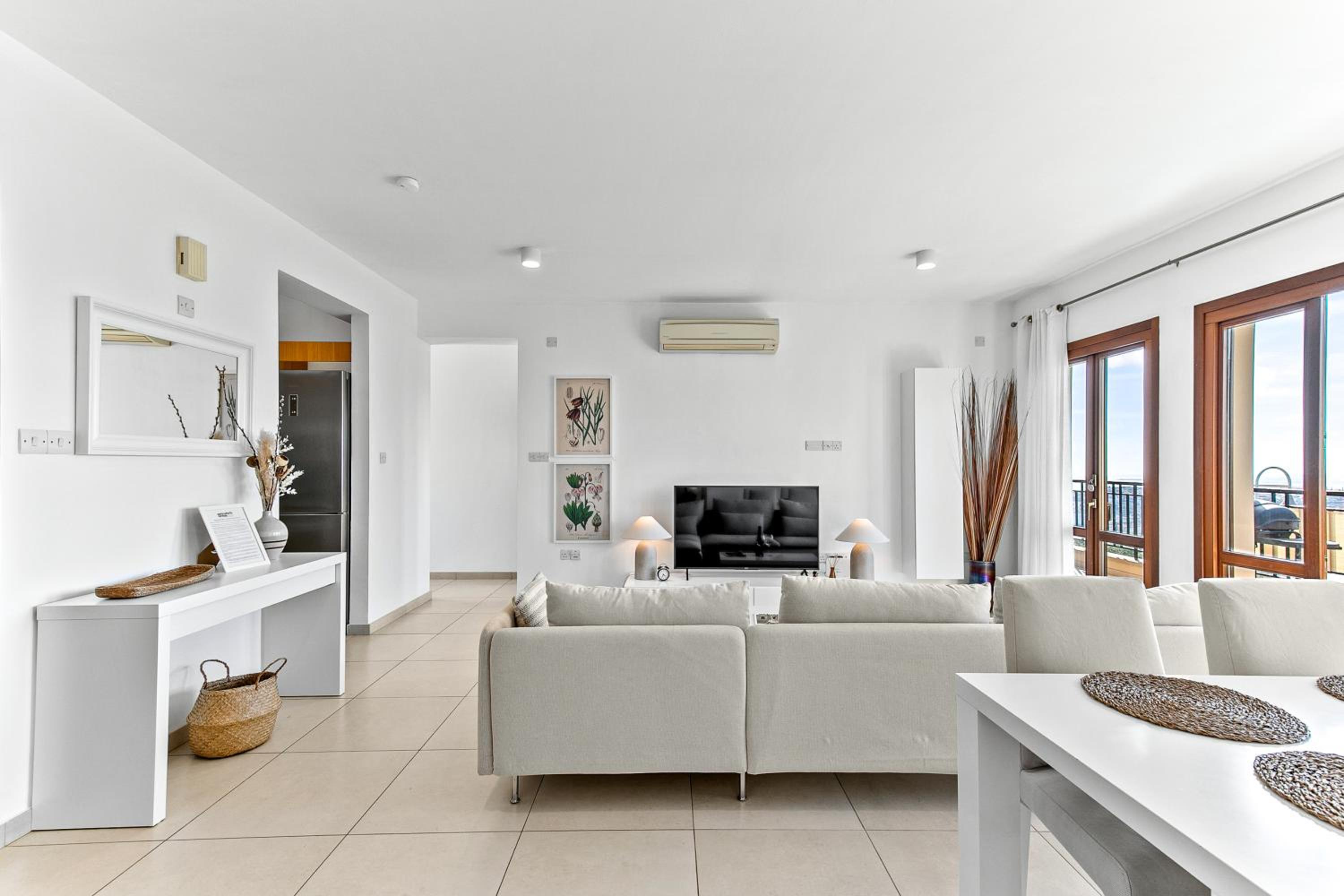 Apartment Theia with sea and sunset views, the Resort in Aphrodite Hills