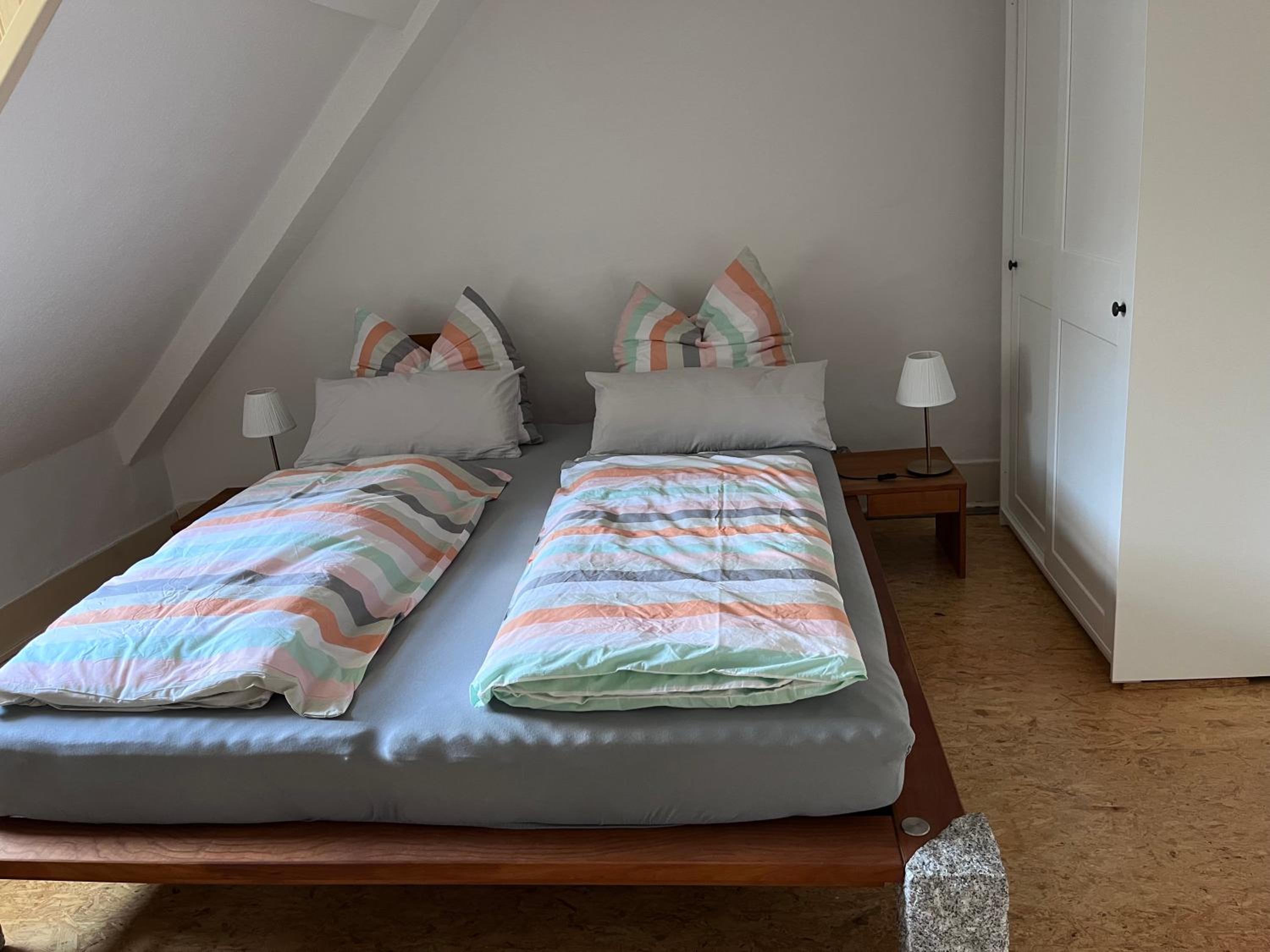 9ter Riese Dachgeschoss-Fewo