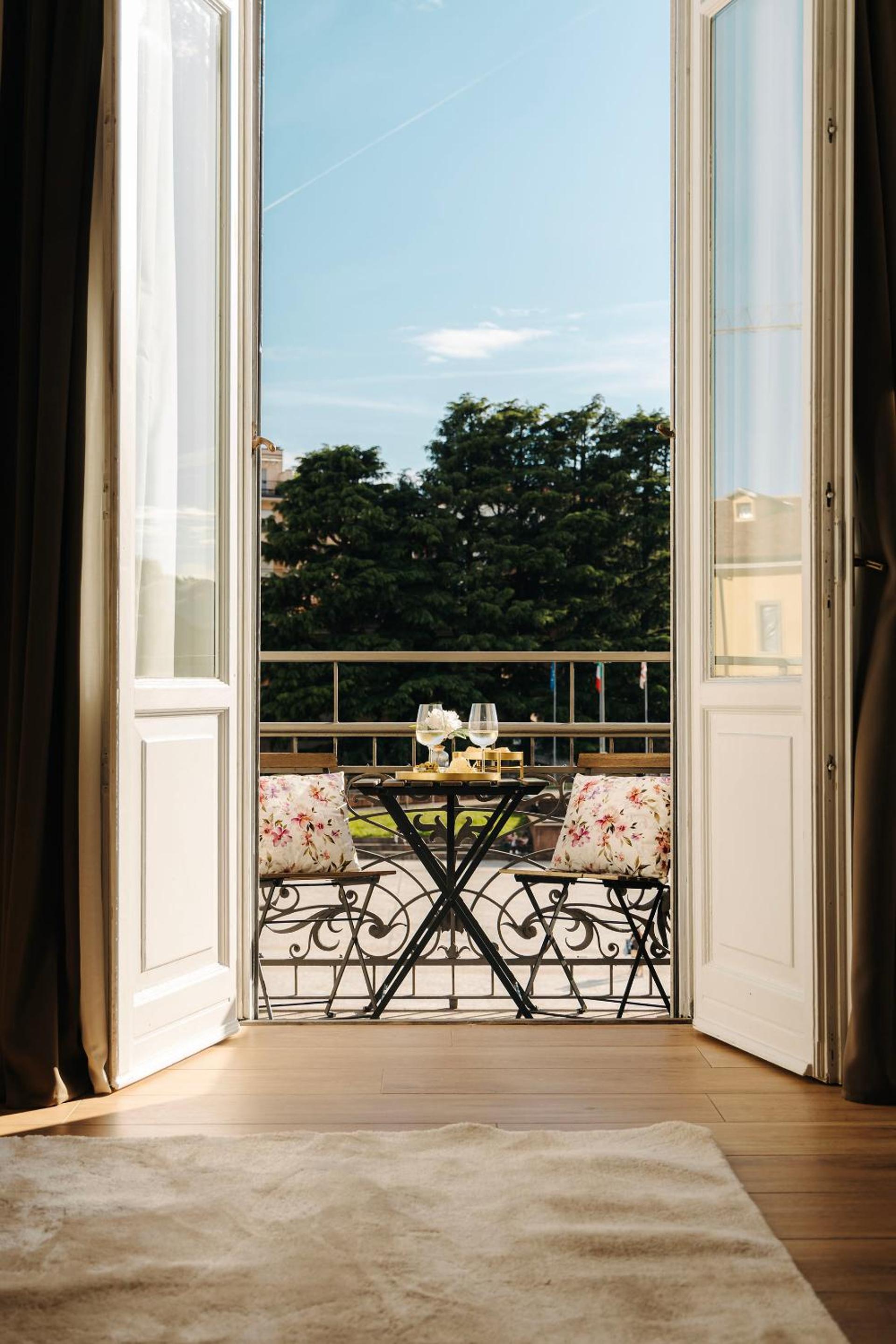 balance & terrace