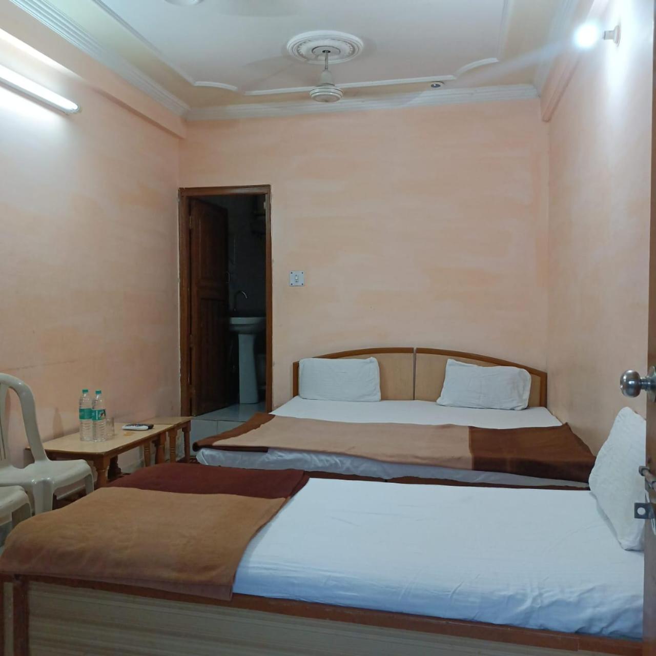 Hotel Rajpal Guest House view 2