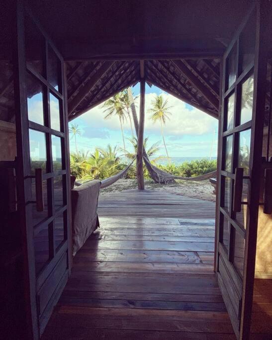 Fazenda Maison Beach Front Bungalow