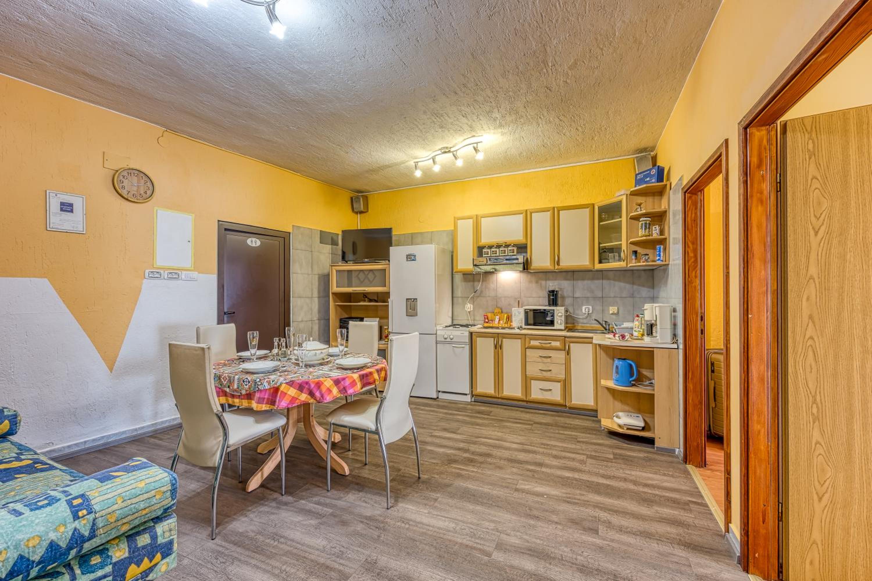 Apartments Cindrić