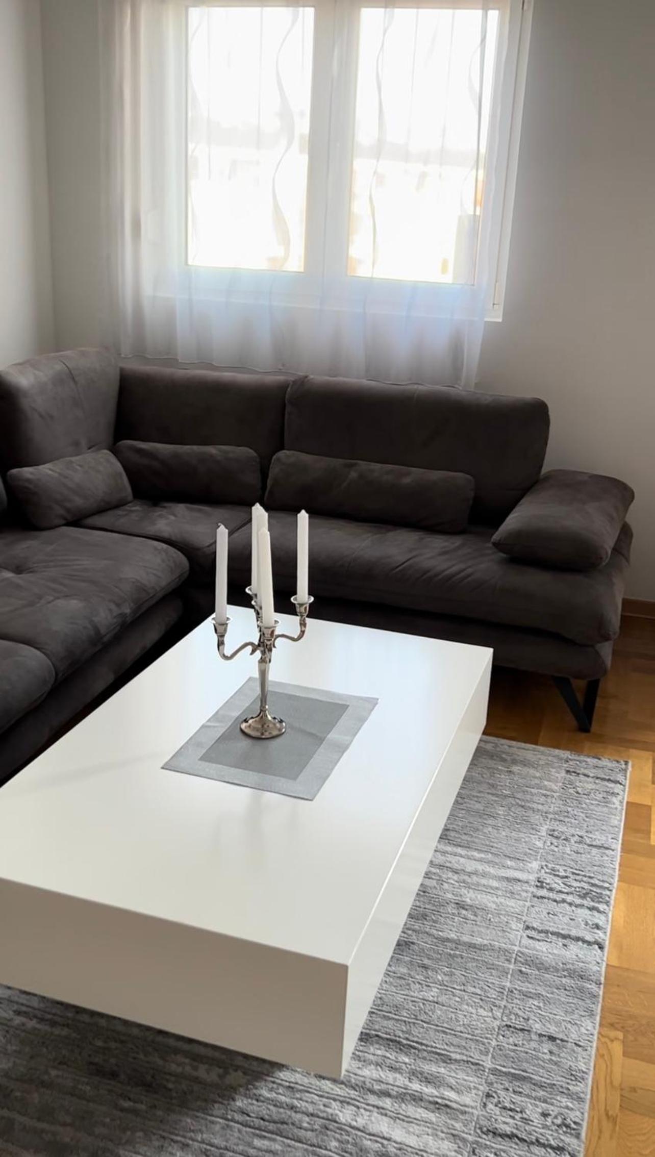 Apartment Shine