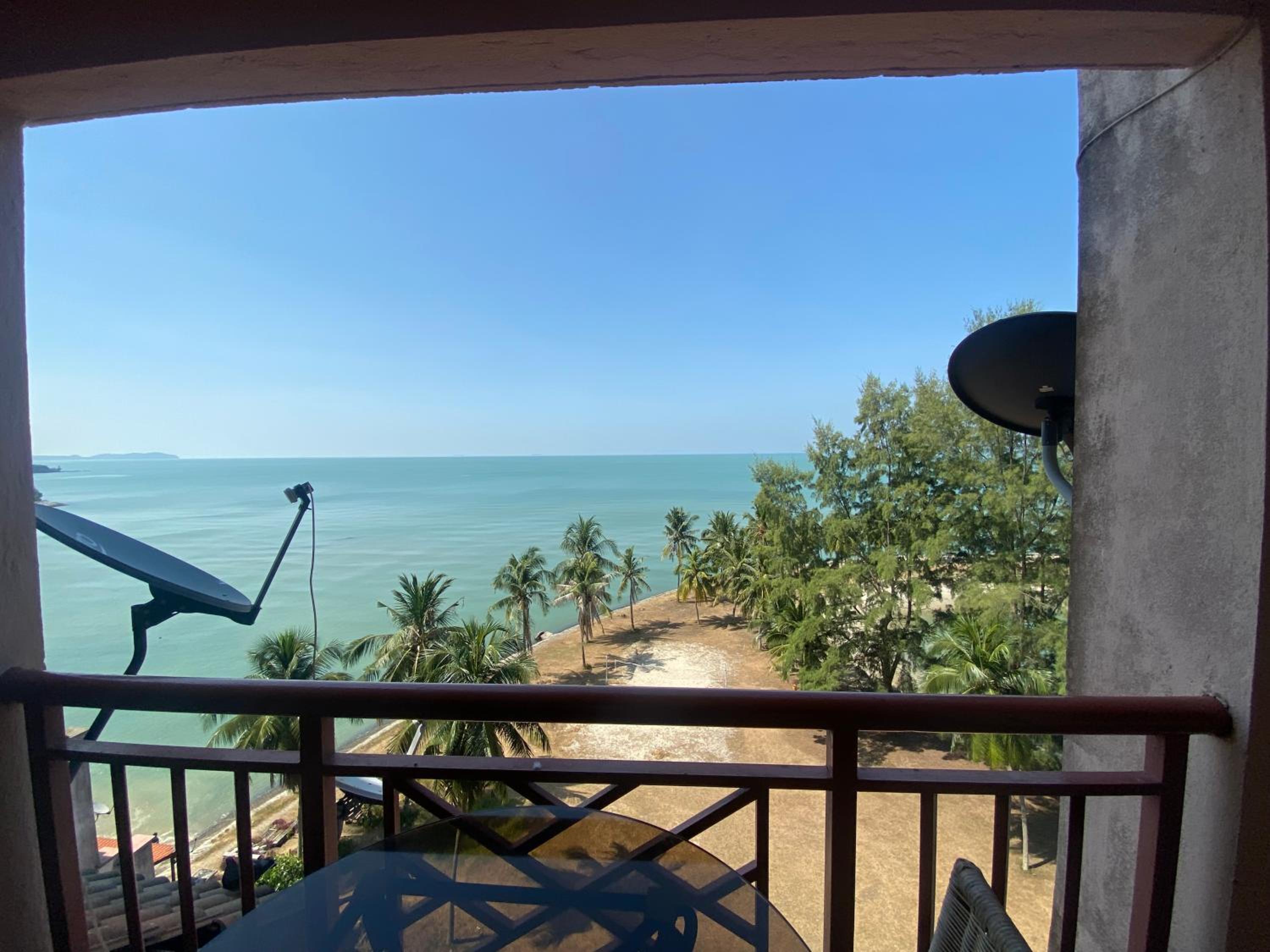 PD Seaview Paradise Lagoon Apartment photo 1