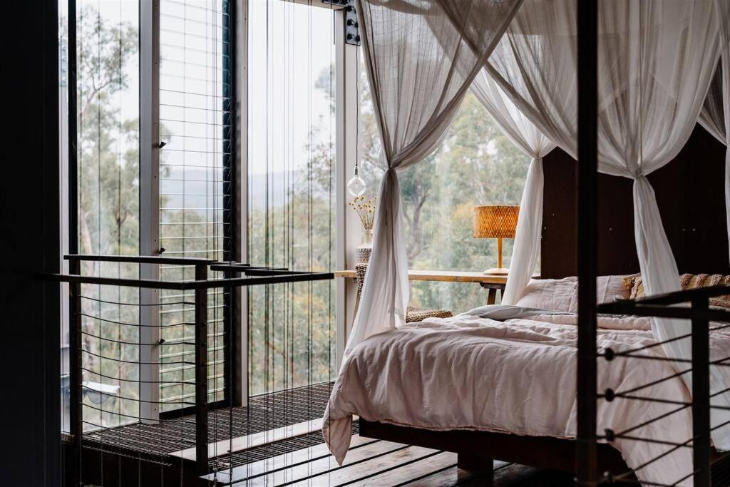 Grand Designs Eco Bush Retreat