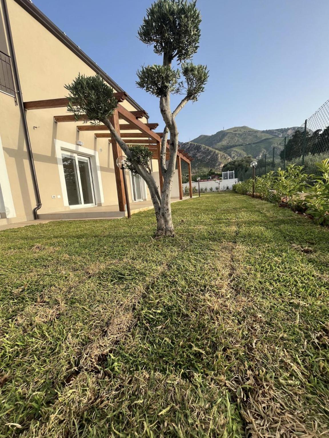 Casa Vacanze Villa Ale view 2