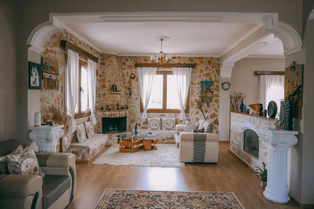 Villa Harmony Haven Berat