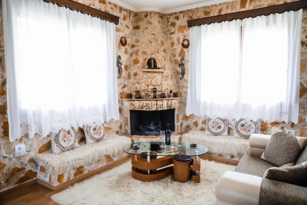 Villa Harmony Haven Berat