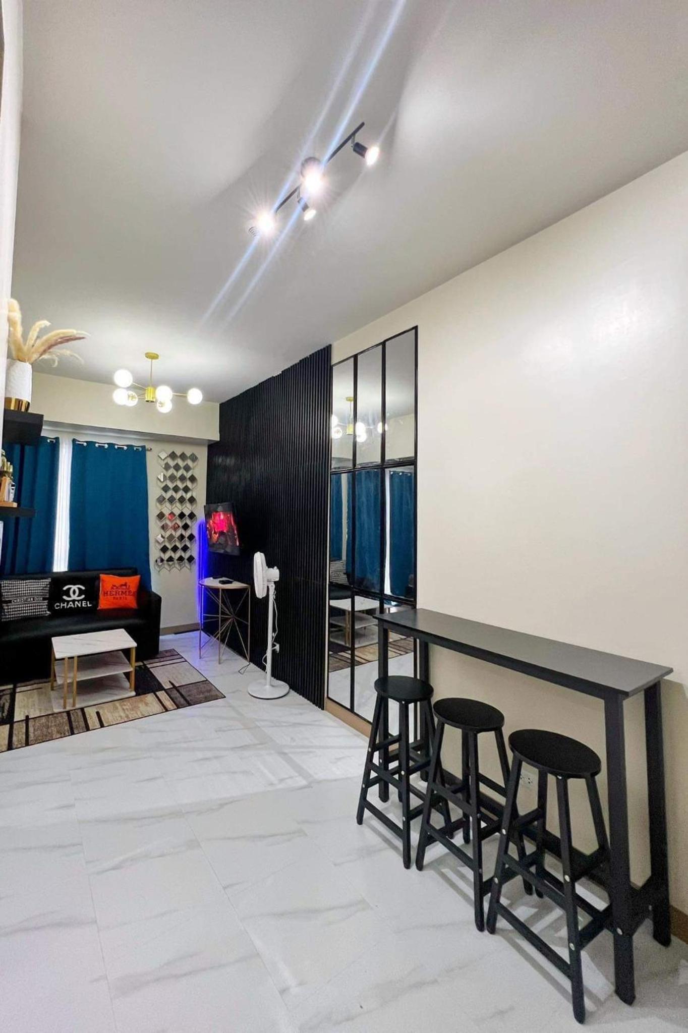 Executive Studio Palladium view 3