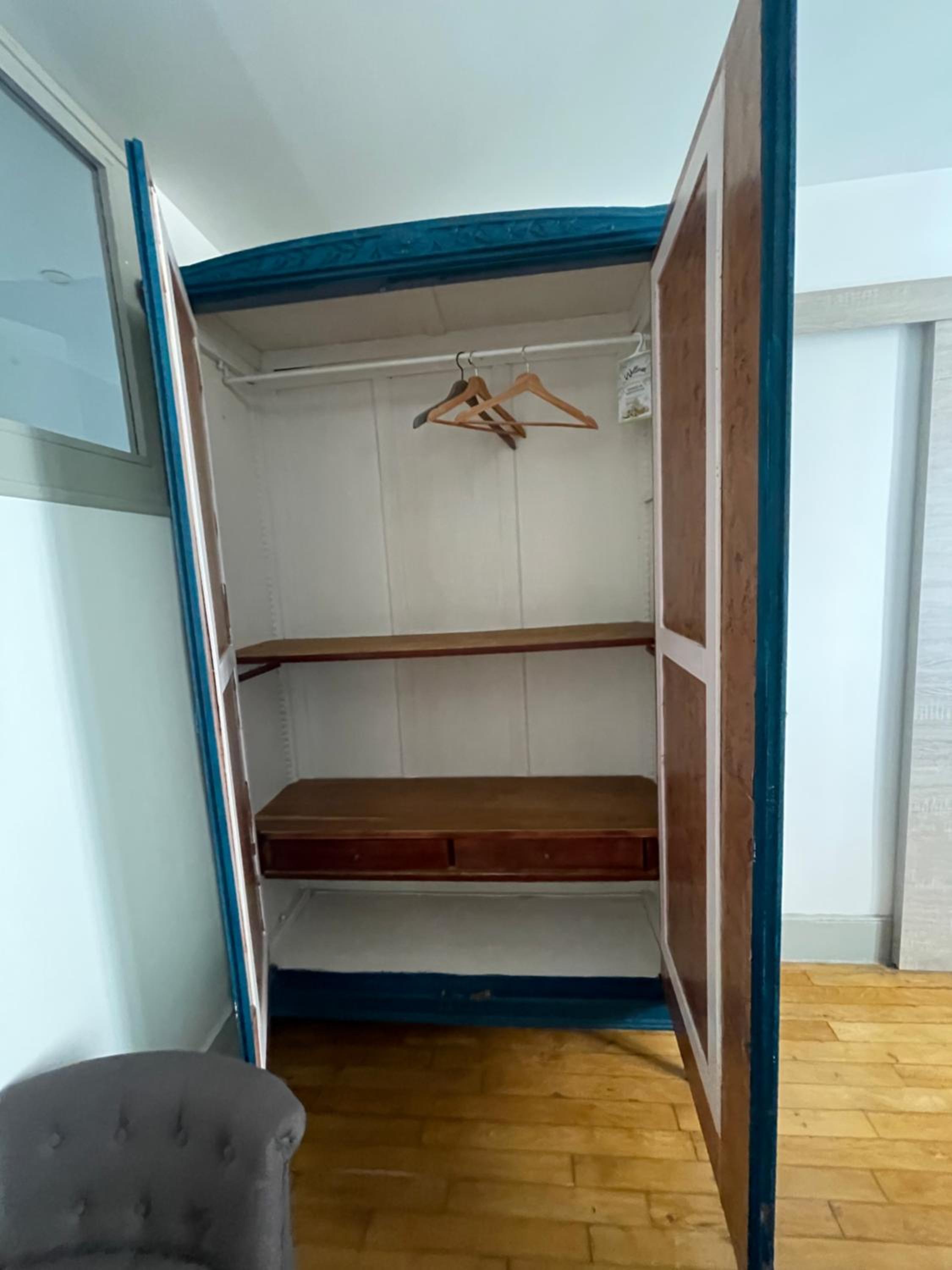 Liberté et Confort, appartement entier, moderne avec 2 chambres et cuisine équipée au coeur de Semur