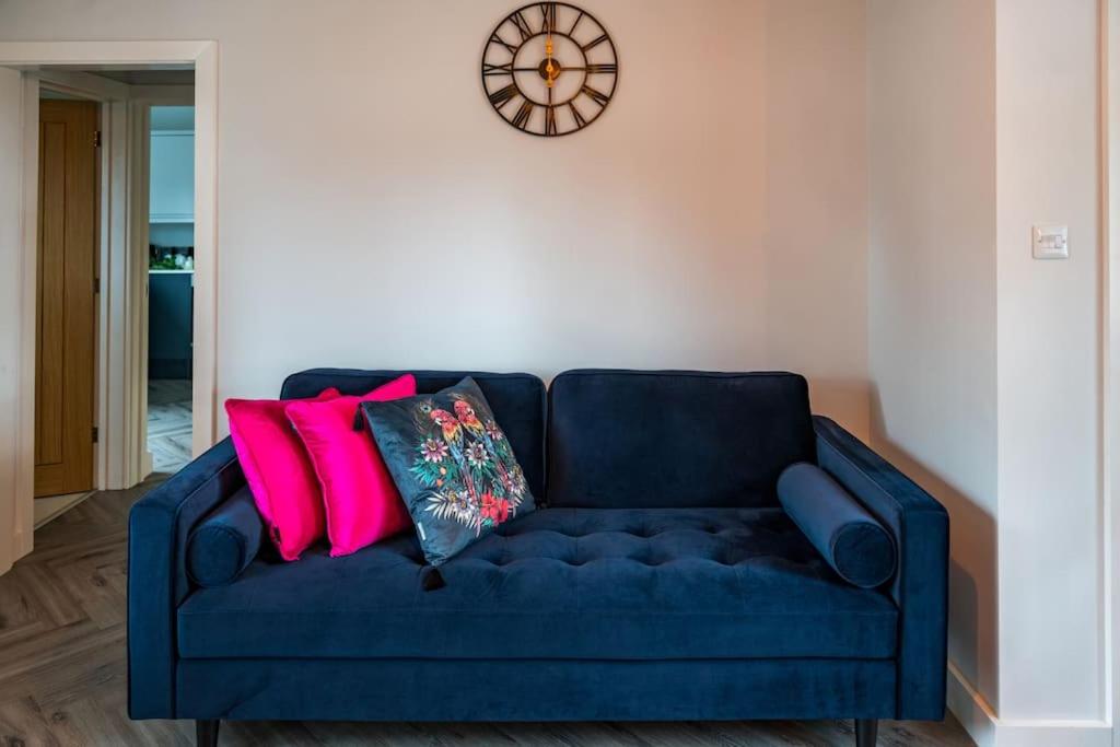 4 bed home in Leamington Spa hosted by GreyBird SA