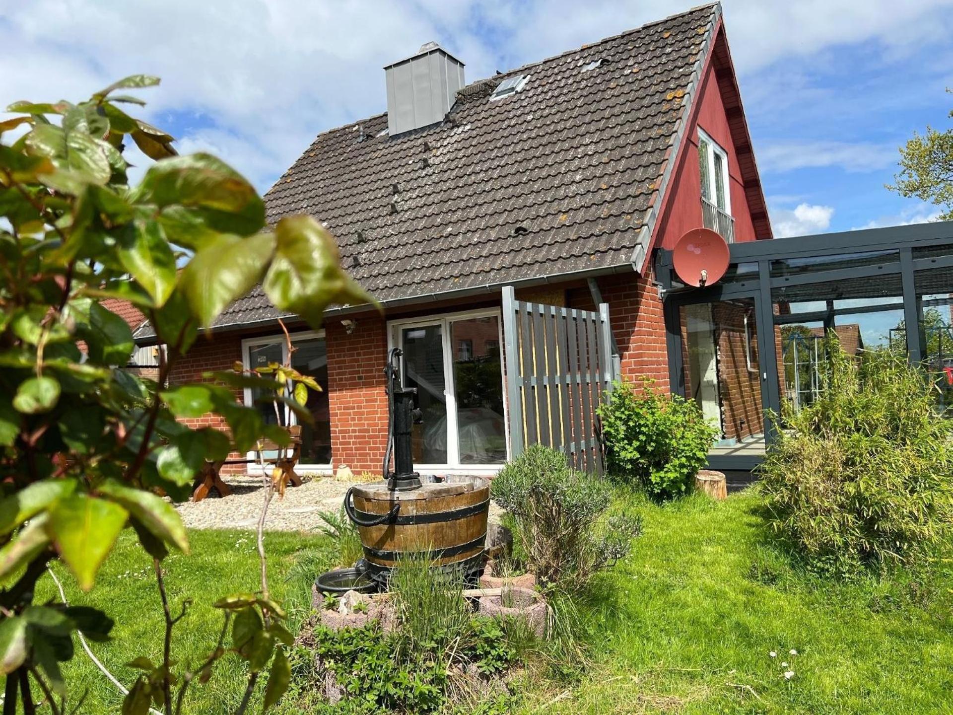 Ostsee- Schleioase -grosser Garten umzäunt-Hunde-Baby-Kajak