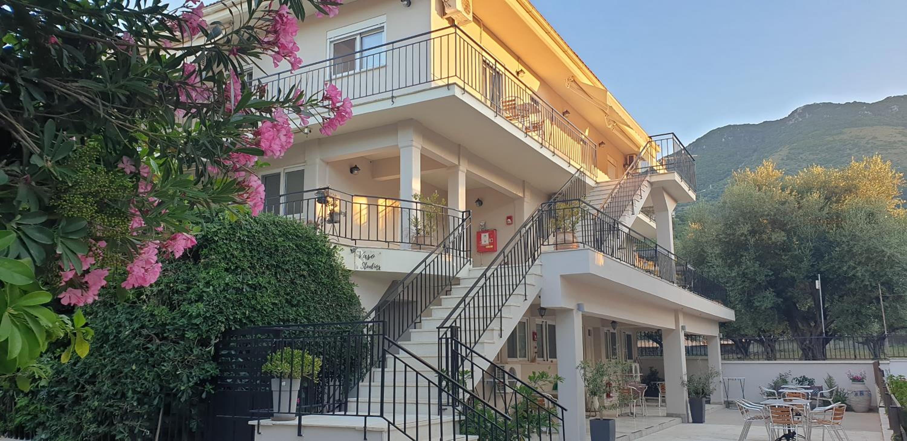 Photo 40