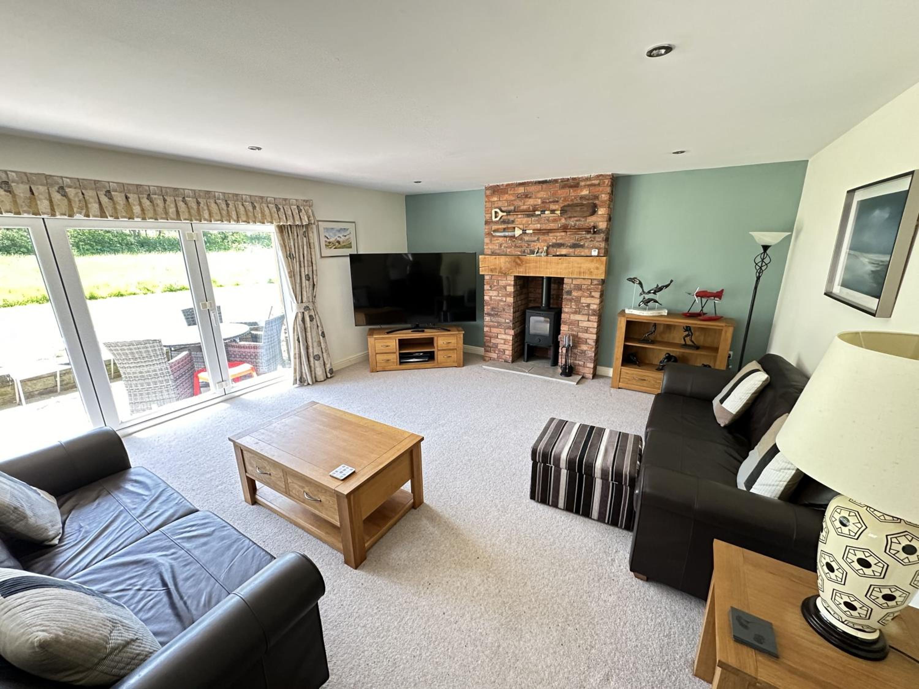 Pastures View - Part of the The Bay Filey Holiday Village with pool, gym and direct beach access, pub, restaurant, tennis and meadows walks