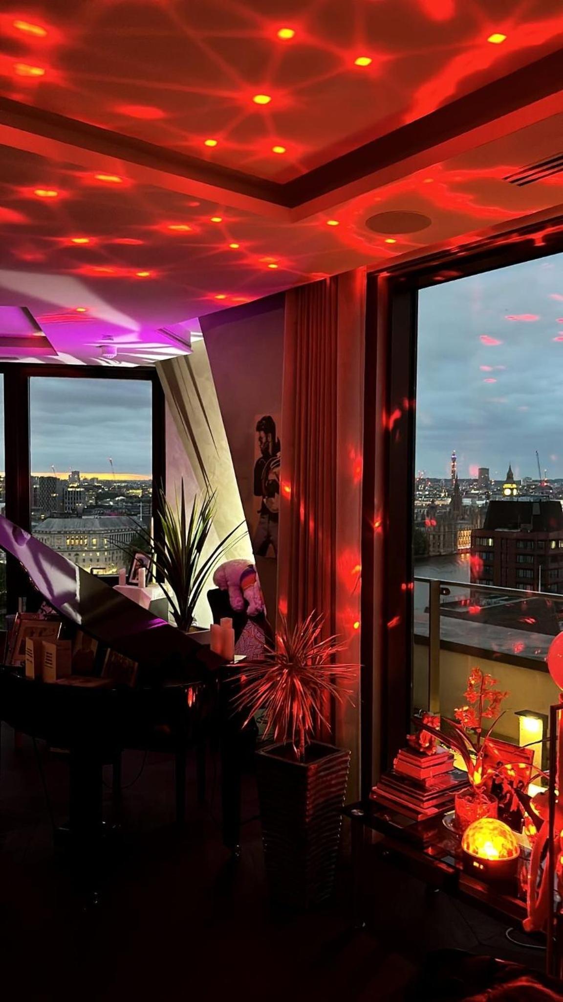 Parliament House - Luxury Penthouse