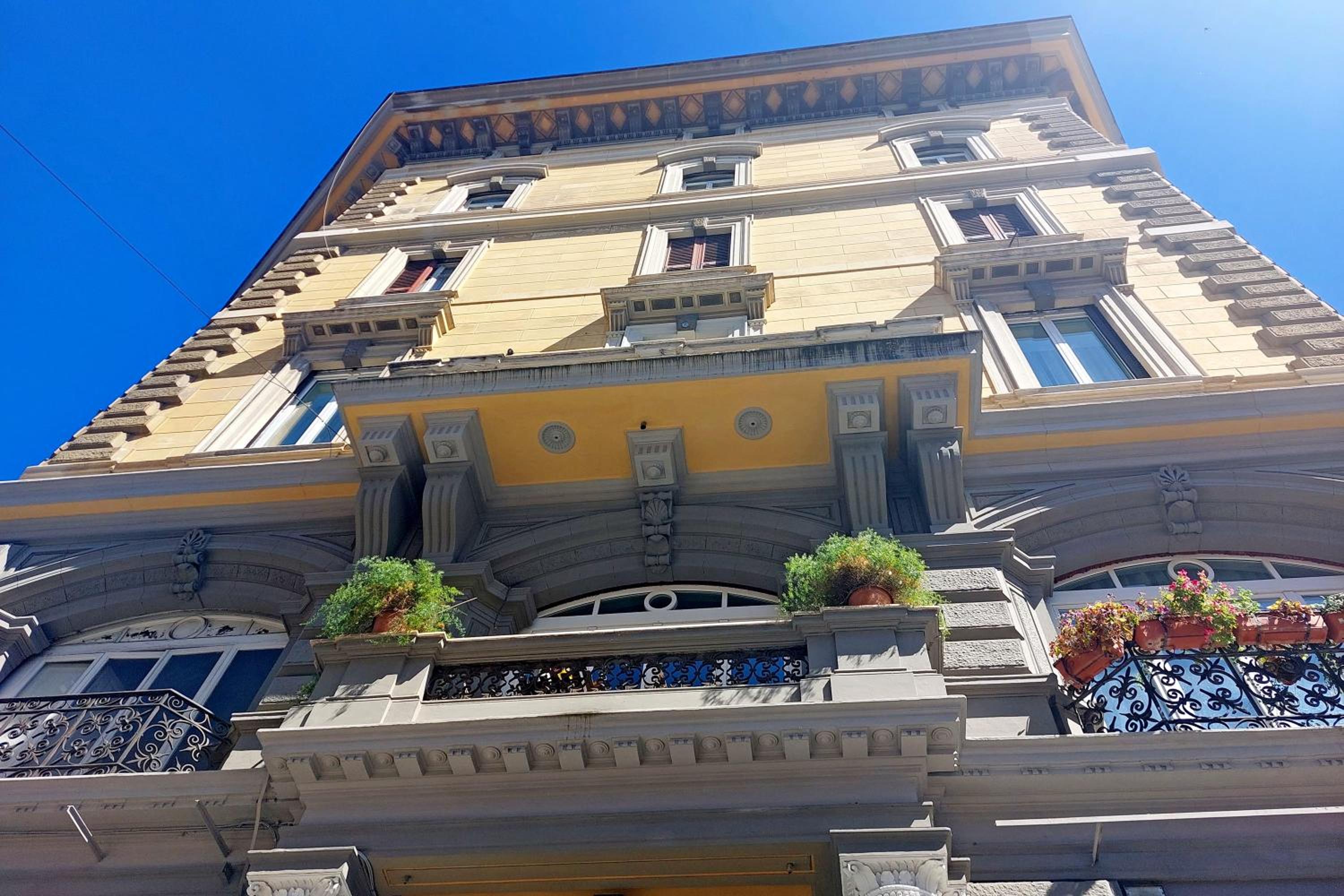 Domus Aurea Luxury Suites