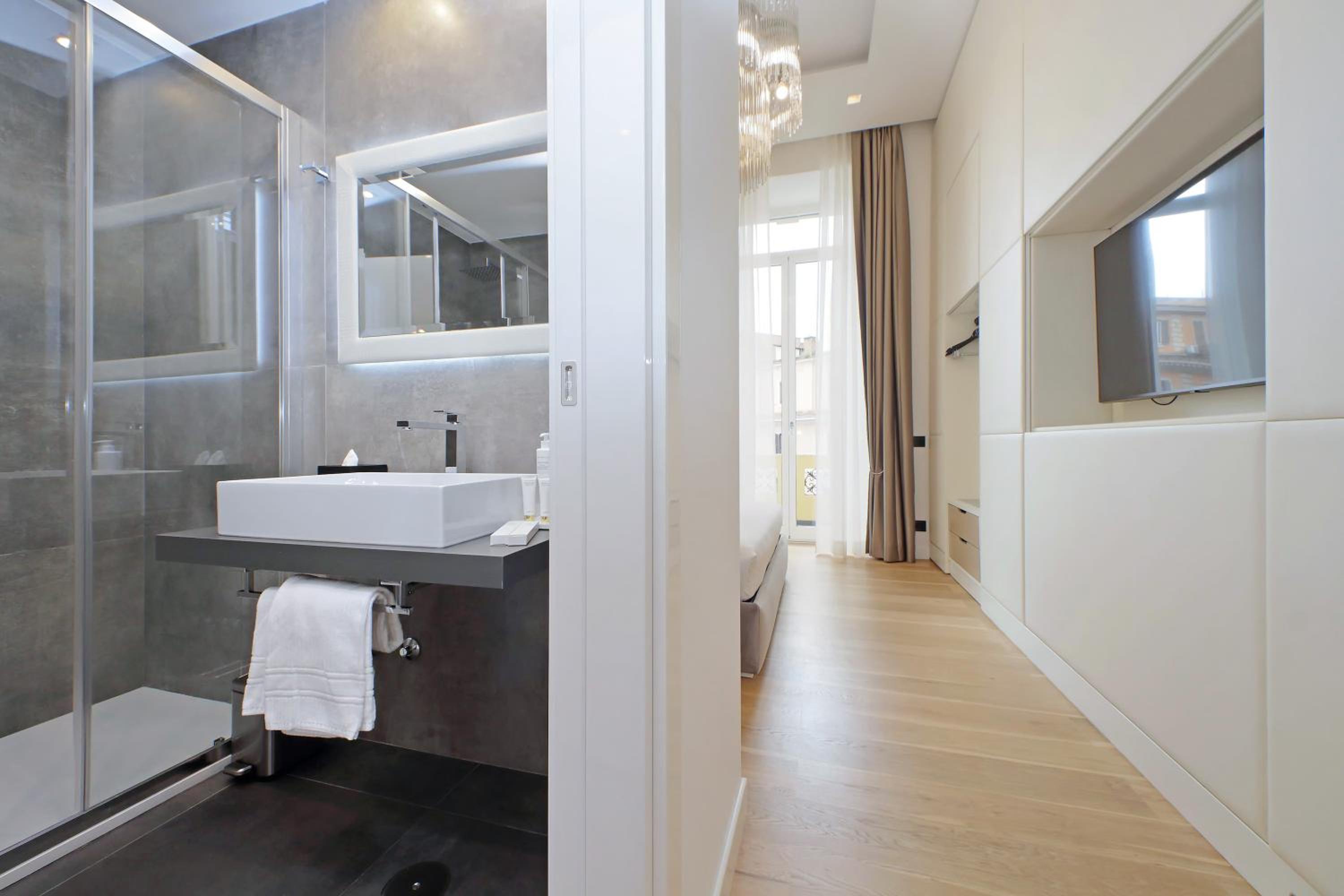 Domus Aurea Luxury Suites