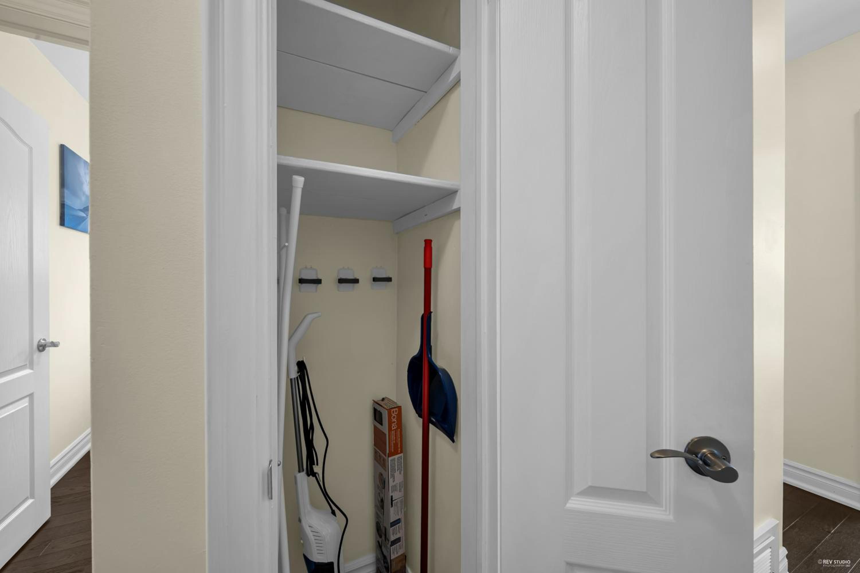 Luxury Renovated House in Prime Location with Parking