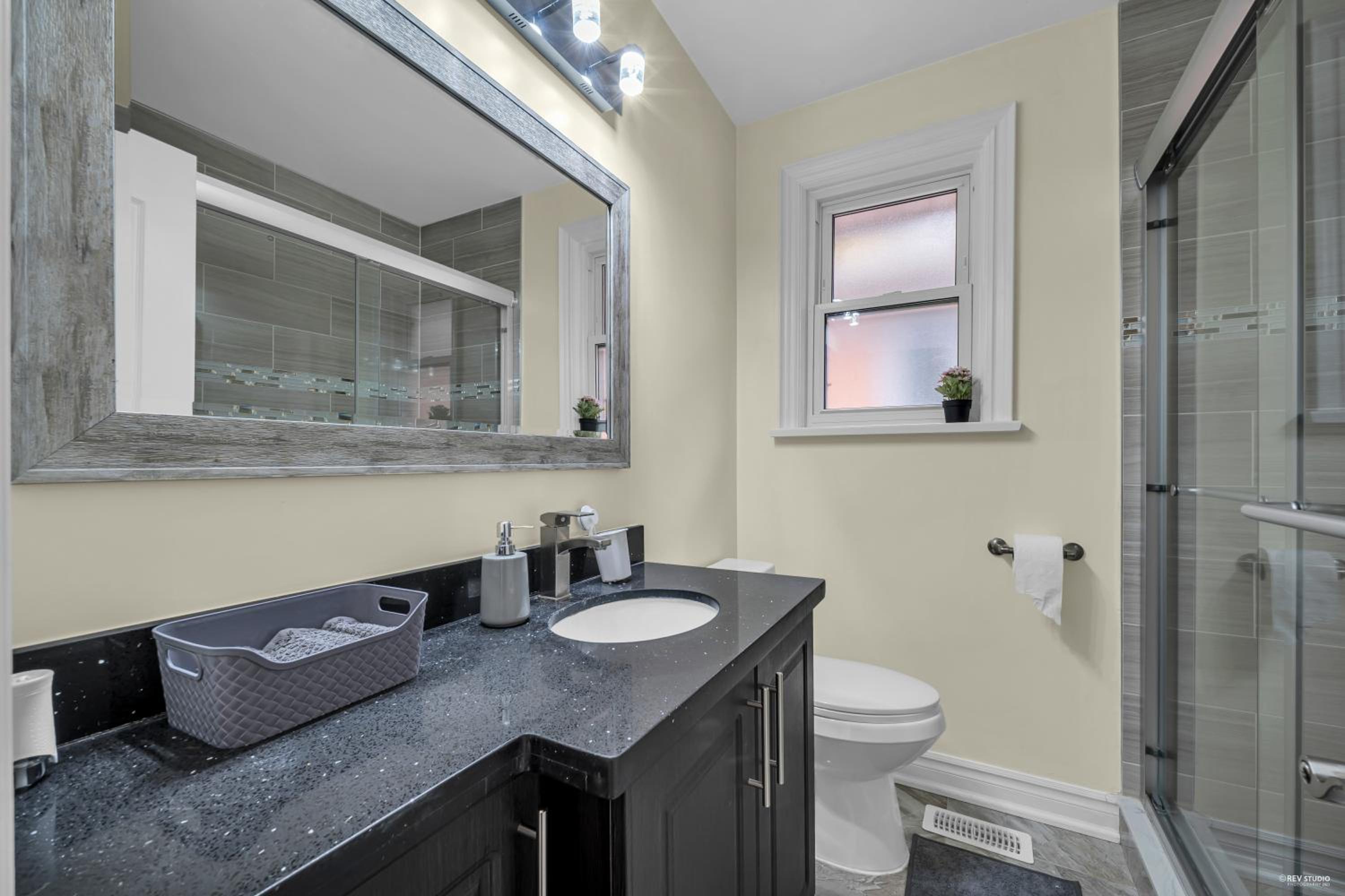Luxury Renovated House in Prime Location with Parking