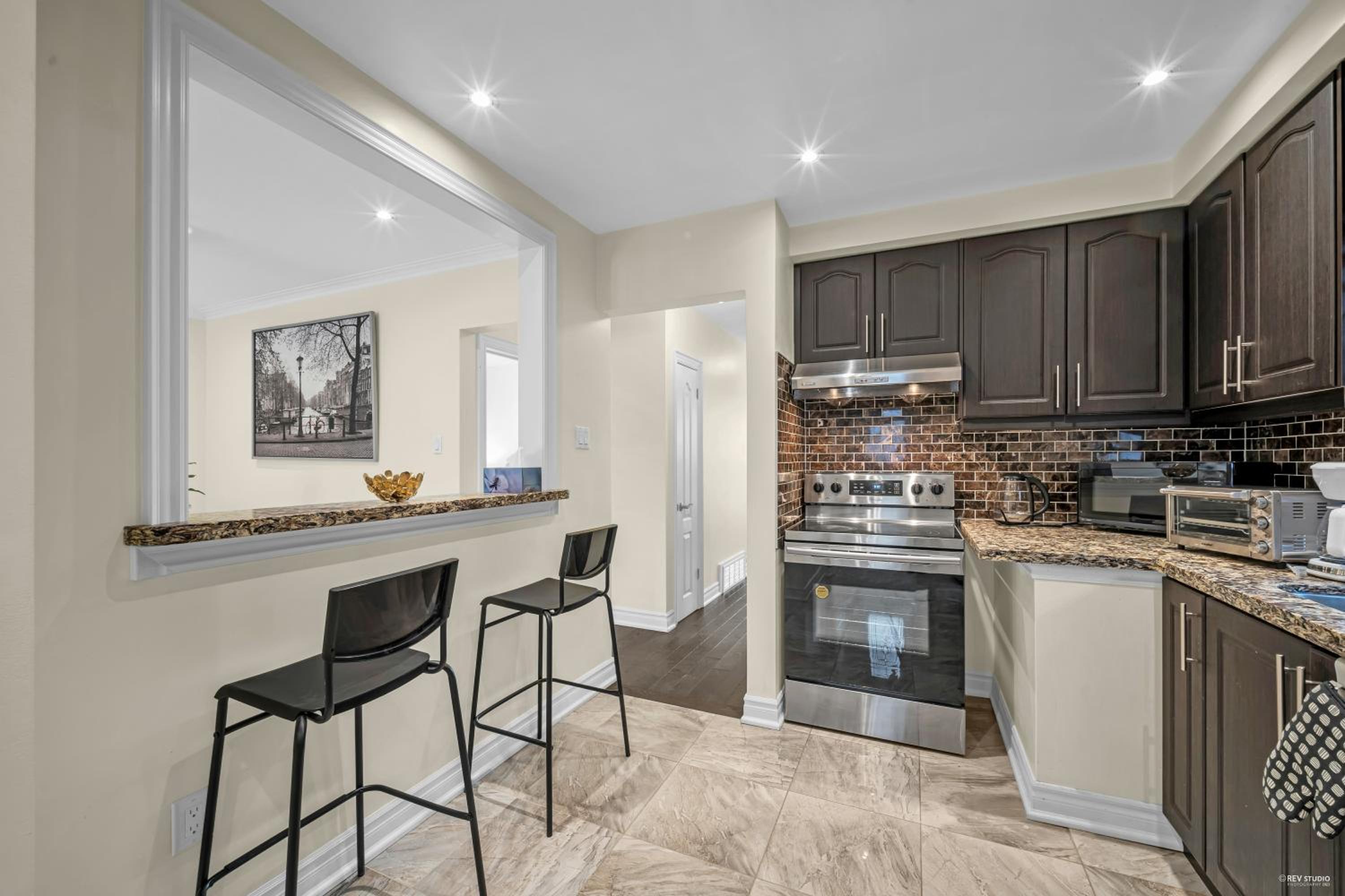 Luxury Renovated House in Prime Location with Parking