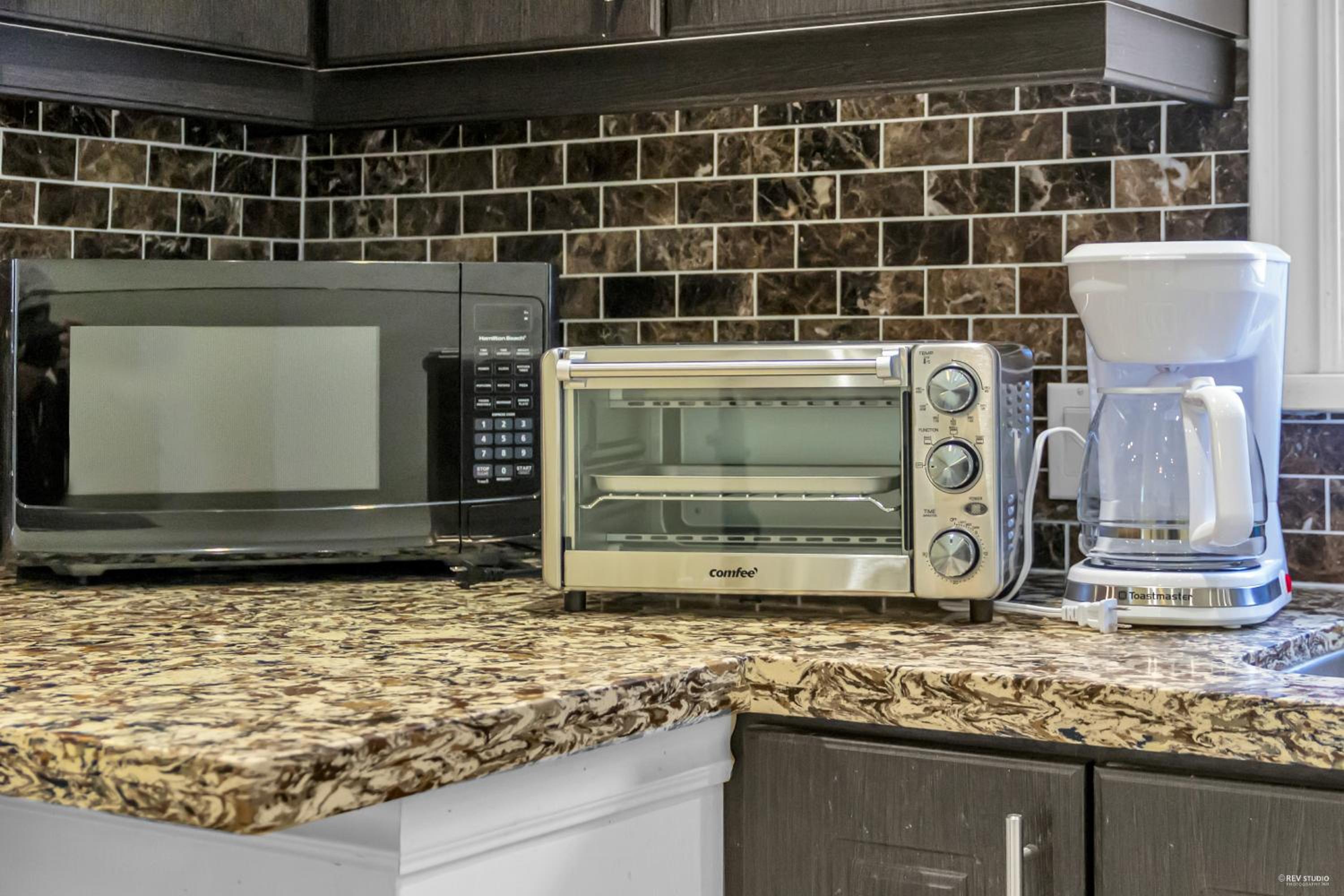 Luxury Renovated House in Prime Location with Parking