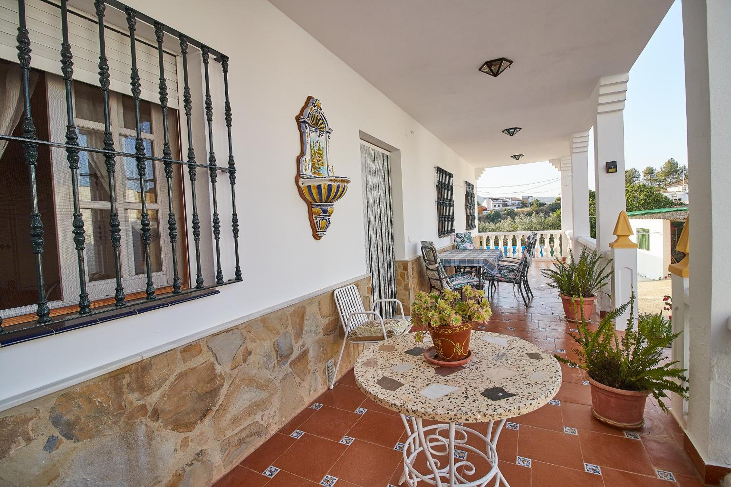 CASA EL PRADO con Piscina y Aparcamiento