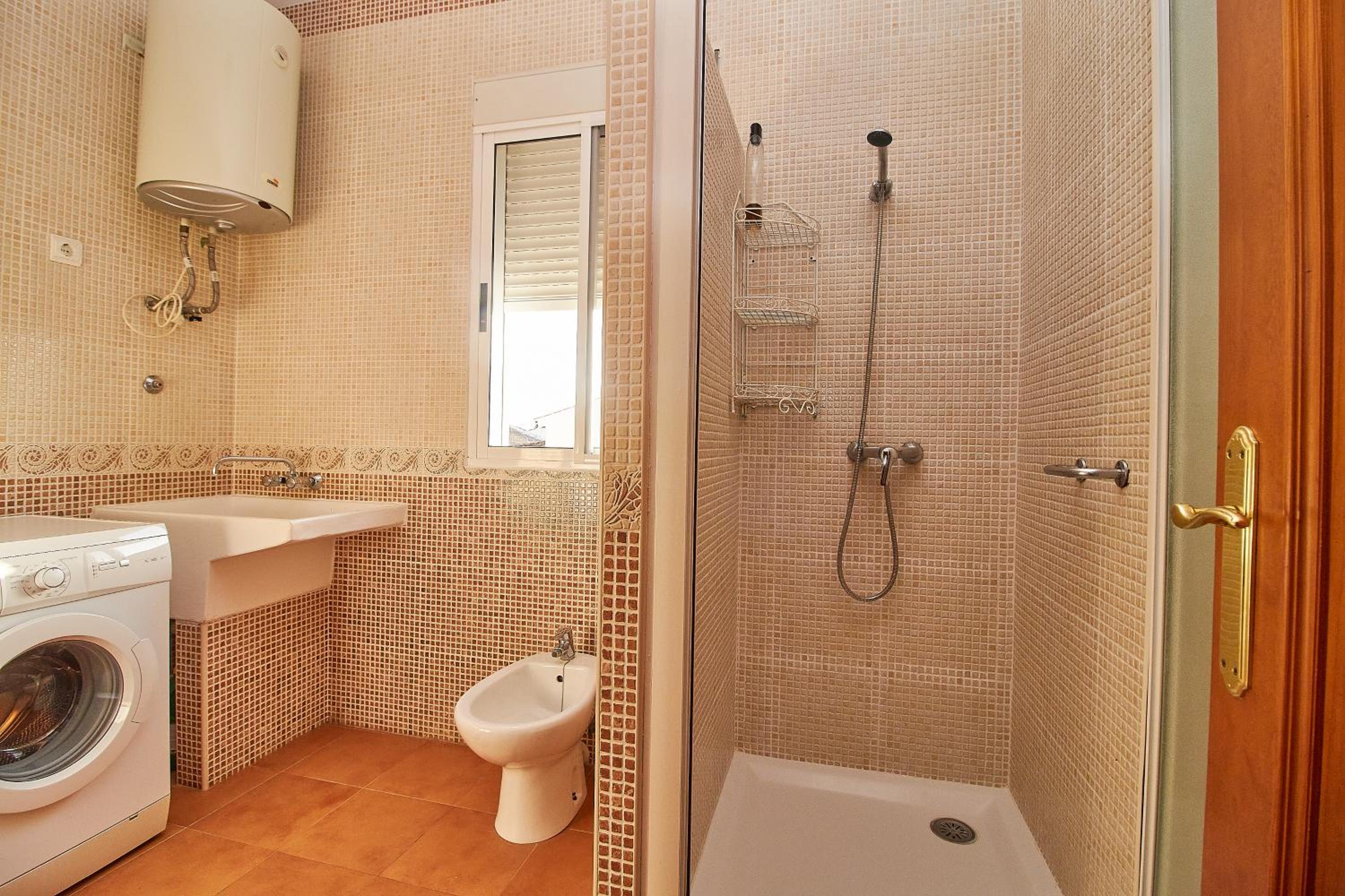 CASA EL PRADO con Piscina y Aparcamiento