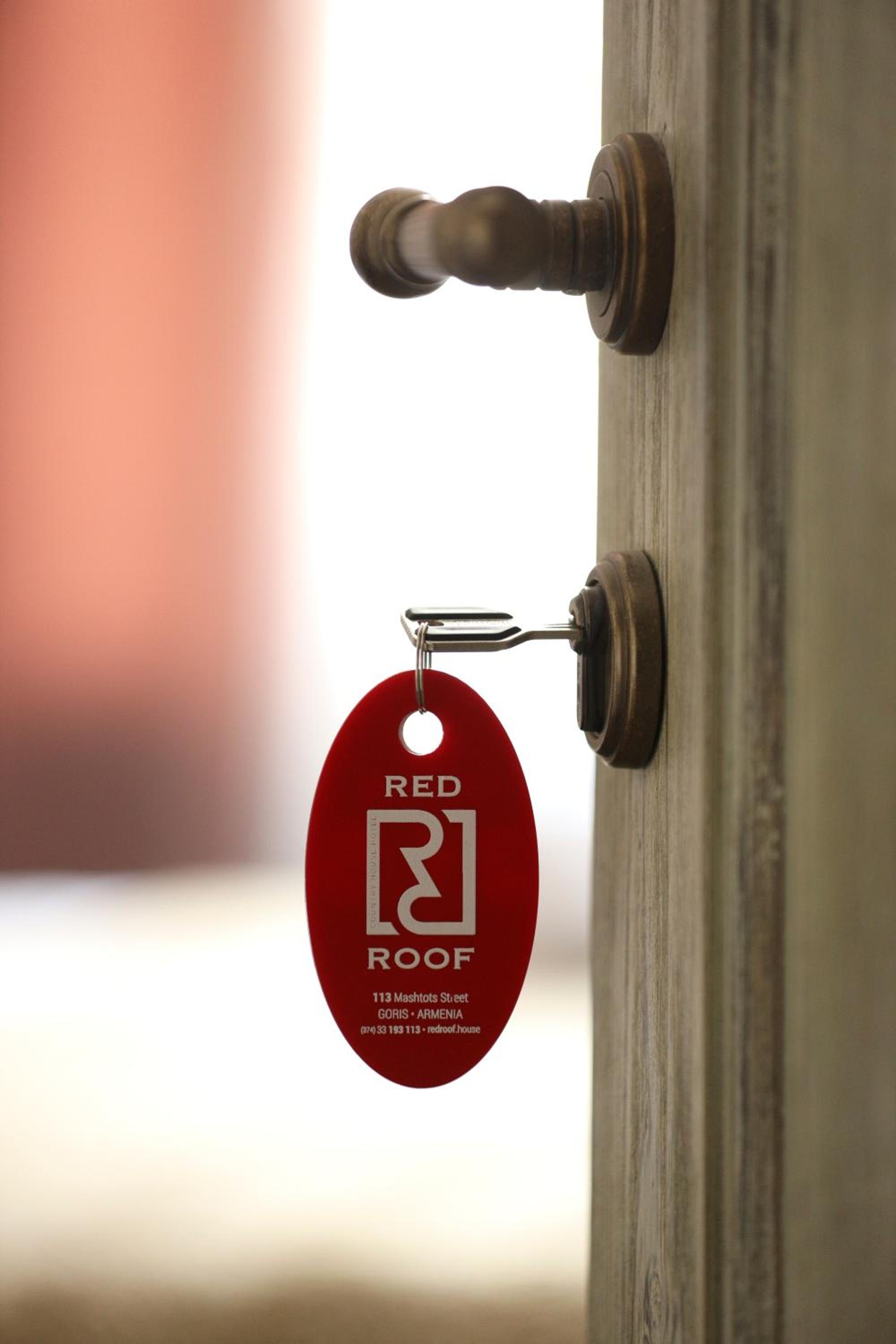 REDROOF Goris Boutique Hotel