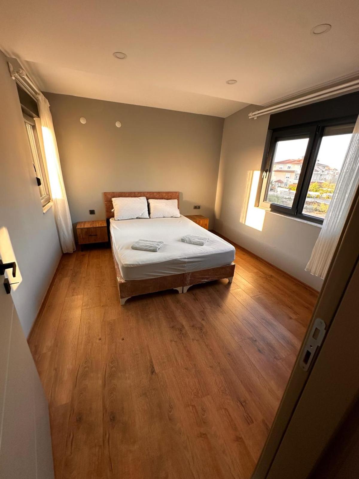 Peaceful Holiday Villas-Luxury-Jacuzzi-Sauna