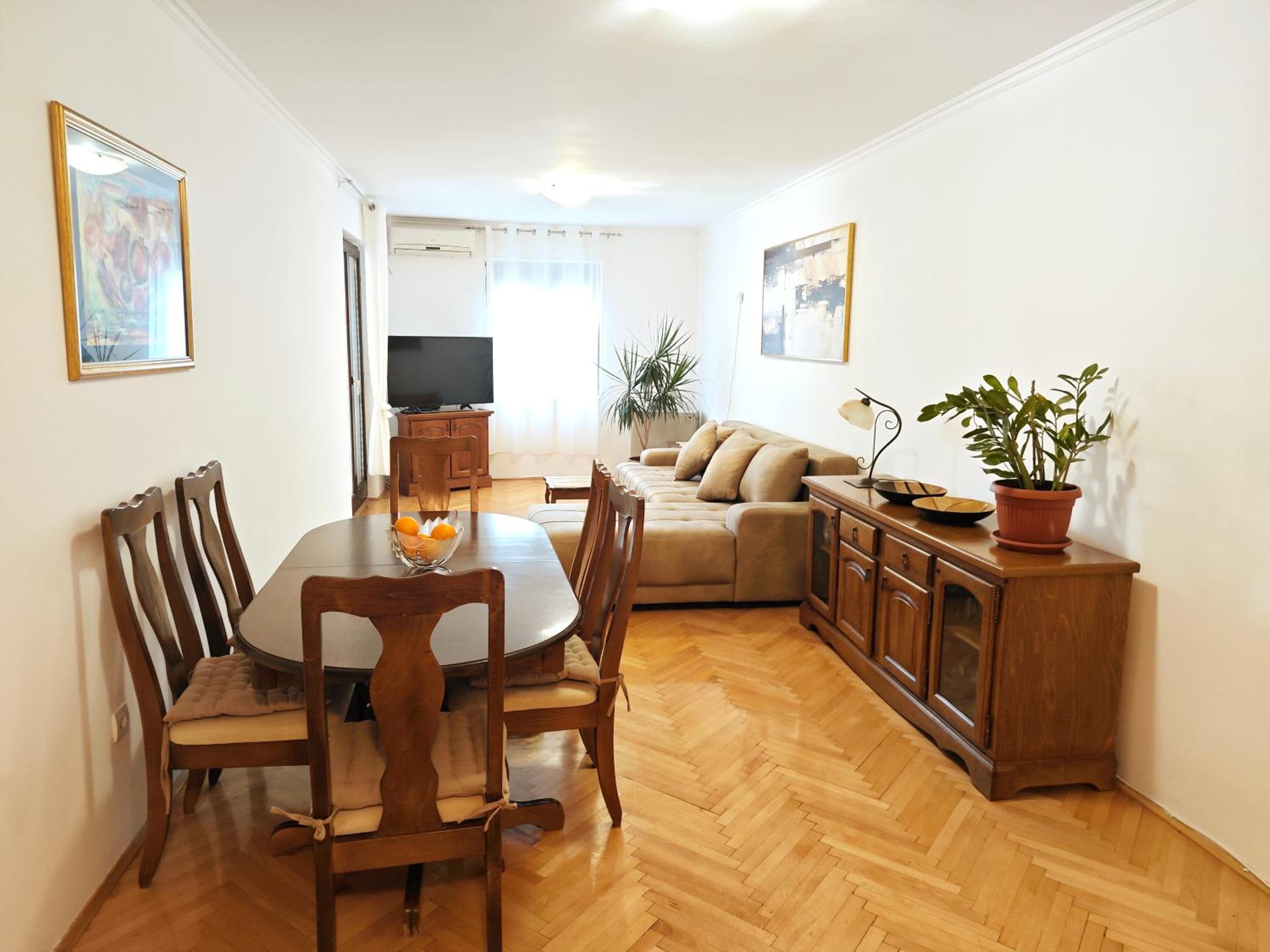 Apartment Golub view 3